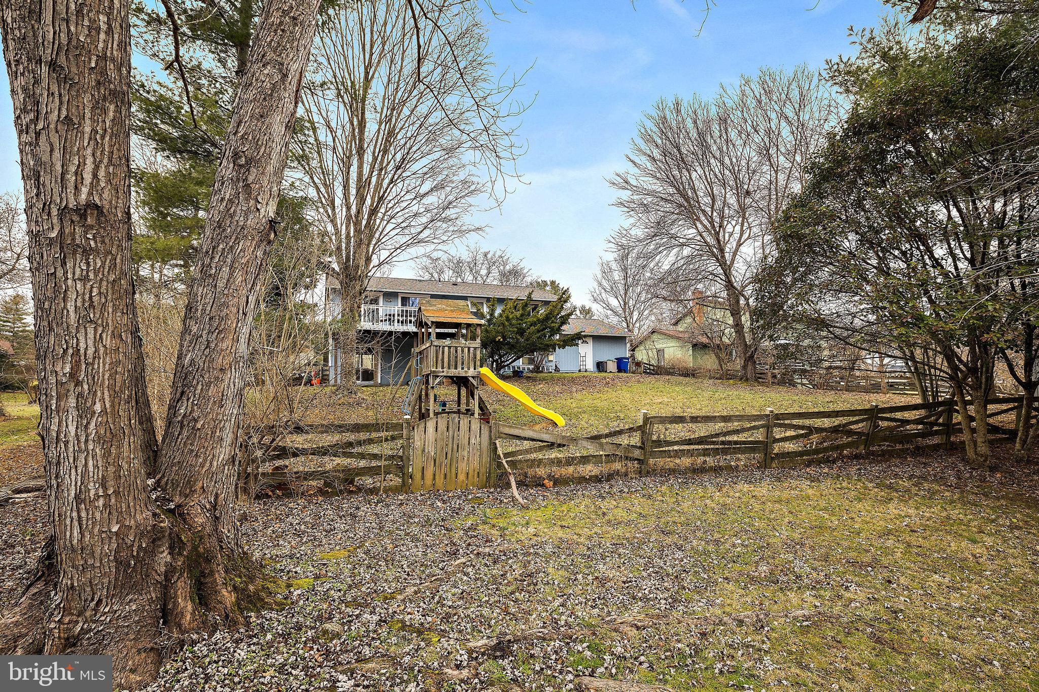 HUNTERS CREEK - Residential