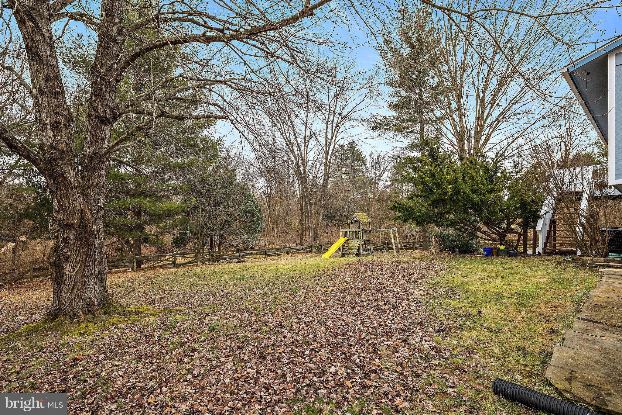 HUNTERS CREEK - Residential