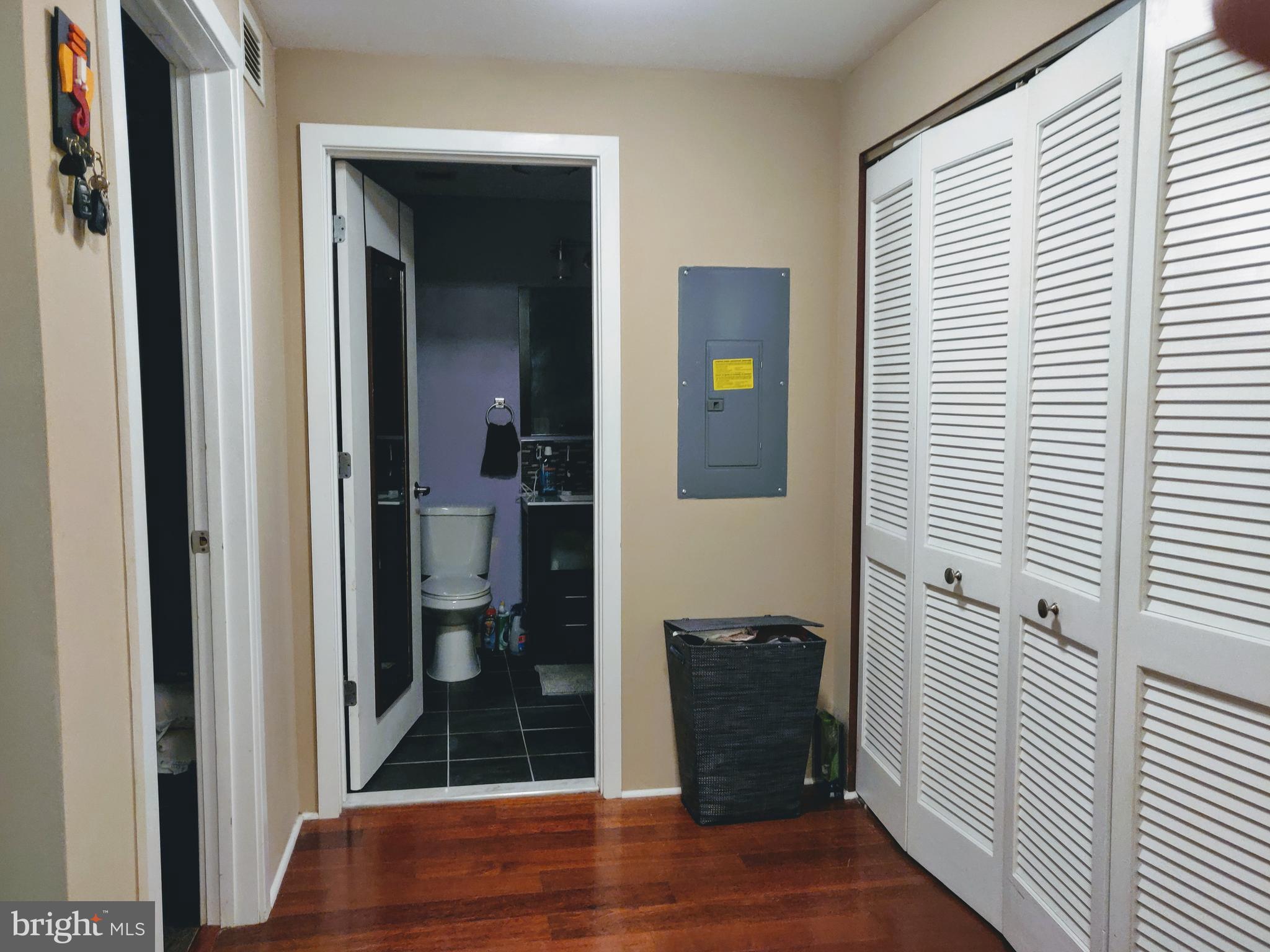 AVENUE OF THE ARTS - Residential Lease