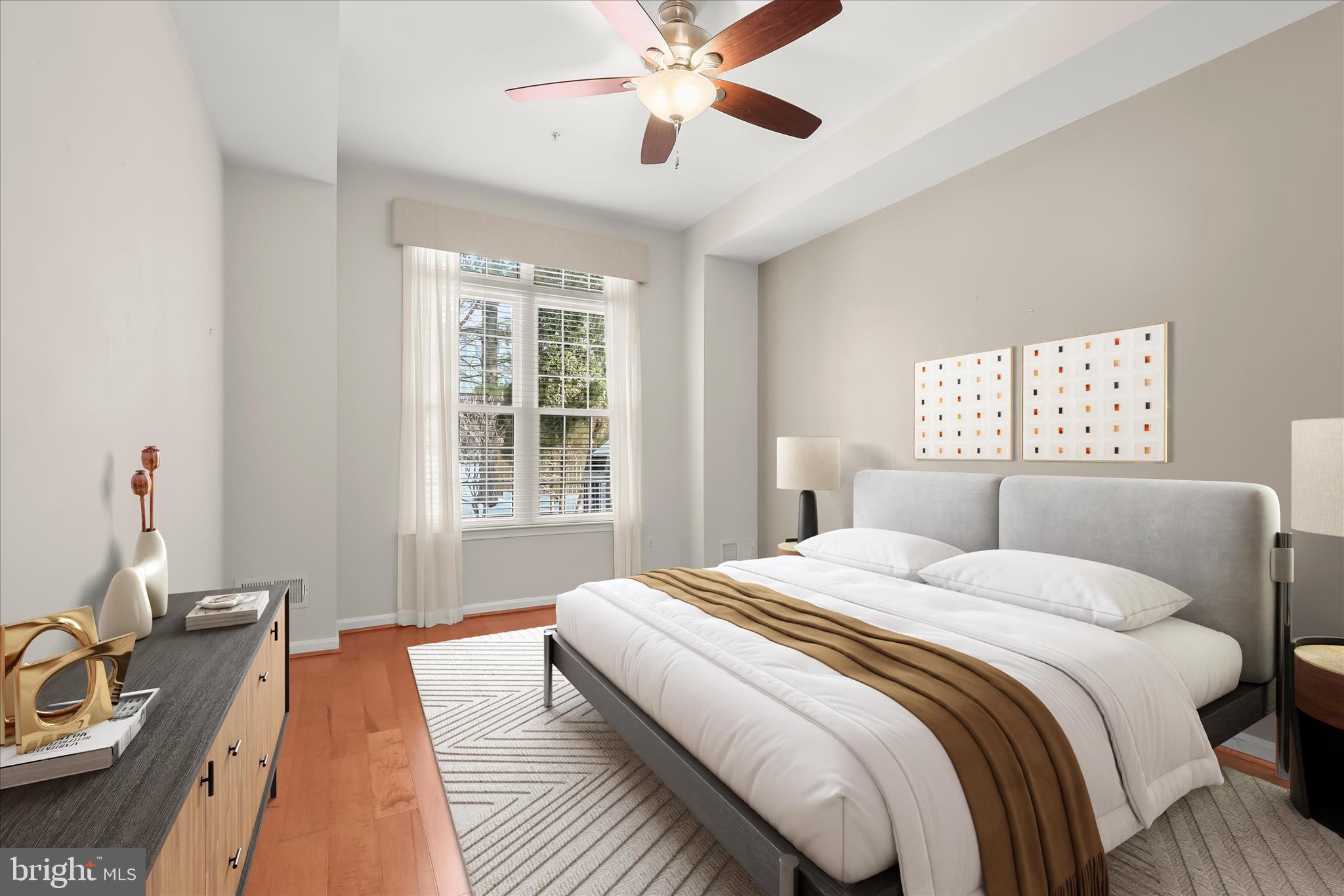 GREY ROCK VILLAS - Residential