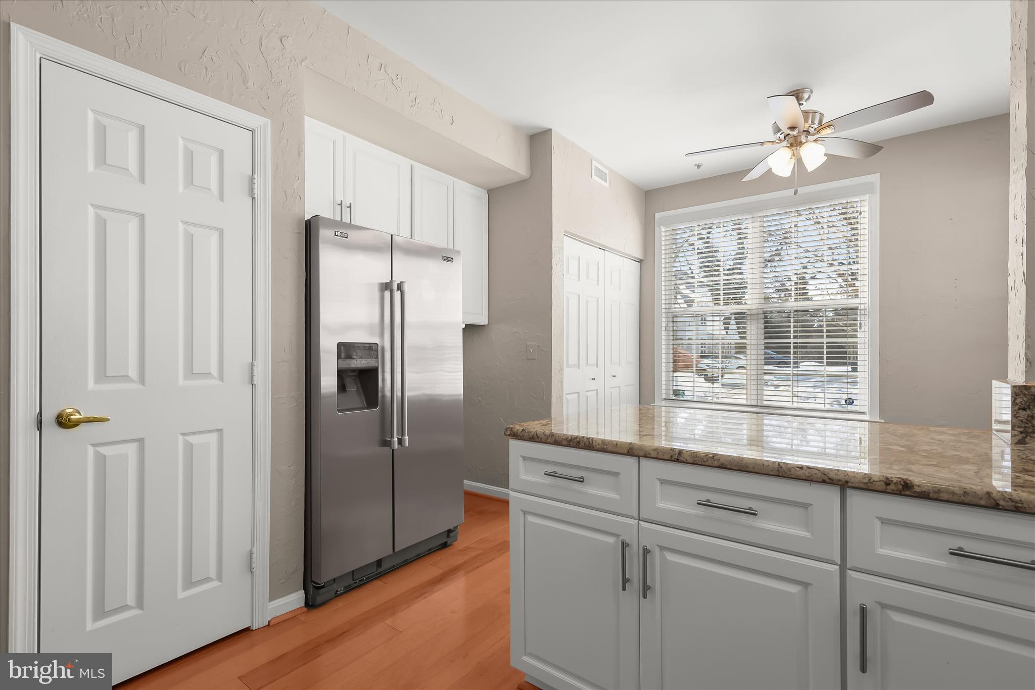 GREY ROCK VILLAS - Residential