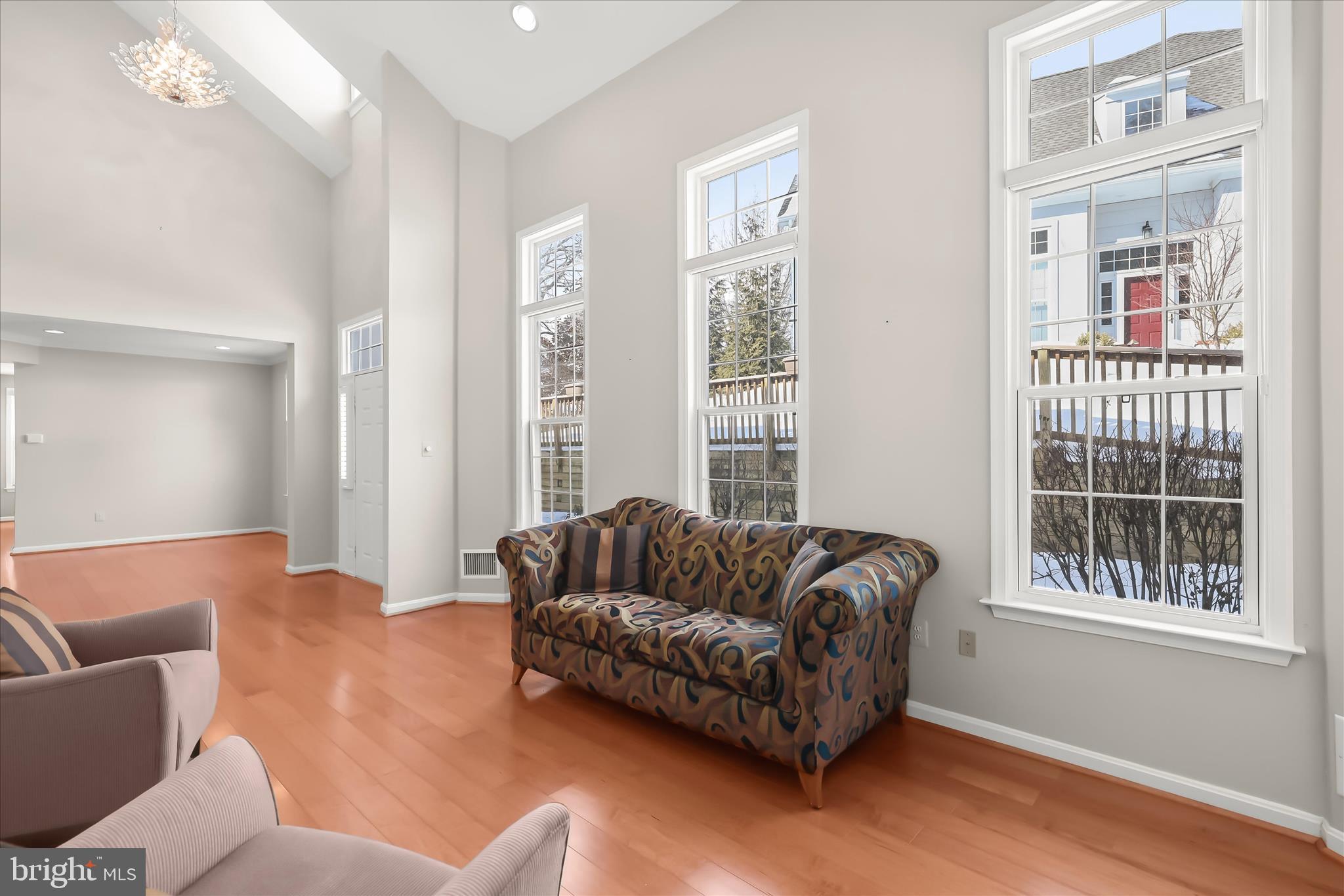 GREY ROCK VILLAS - Residential