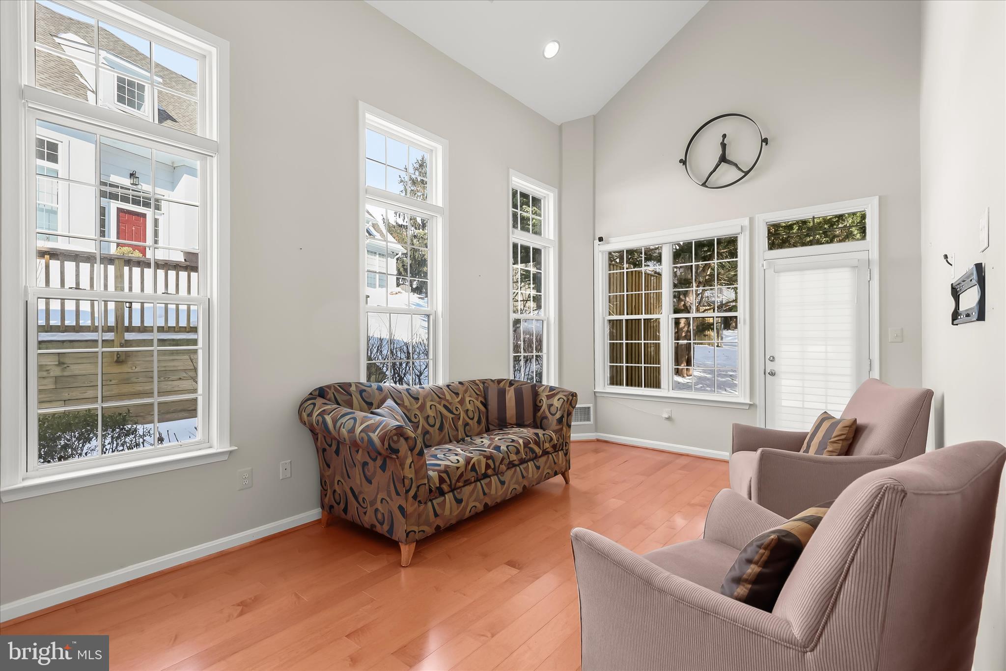 GREY ROCK VILLAS - Residential