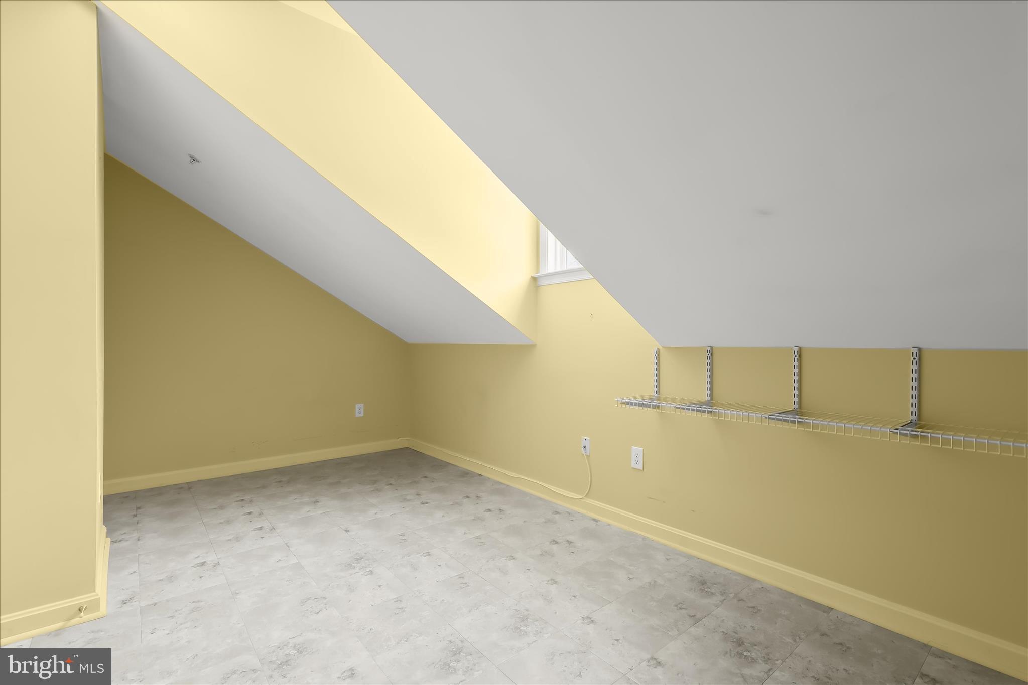 GREY ROCK VILLAS - Residential