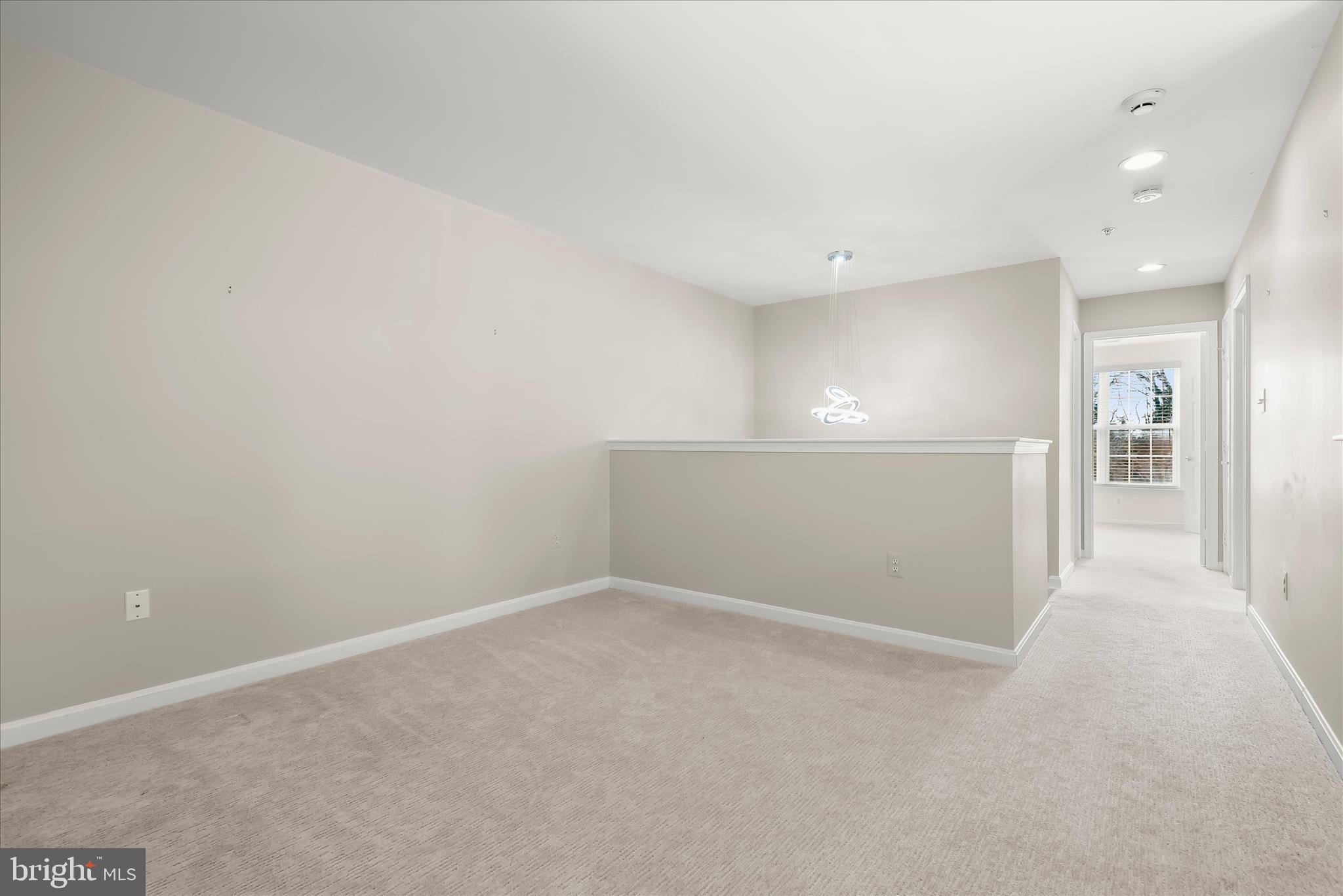 GREY ROCK VILLAS - Residential