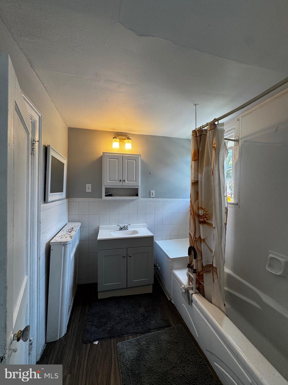 COBBS CREEK - Residential