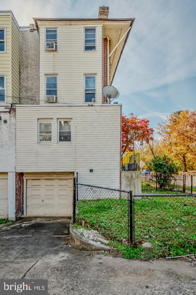 COBBS CREEK - Residential