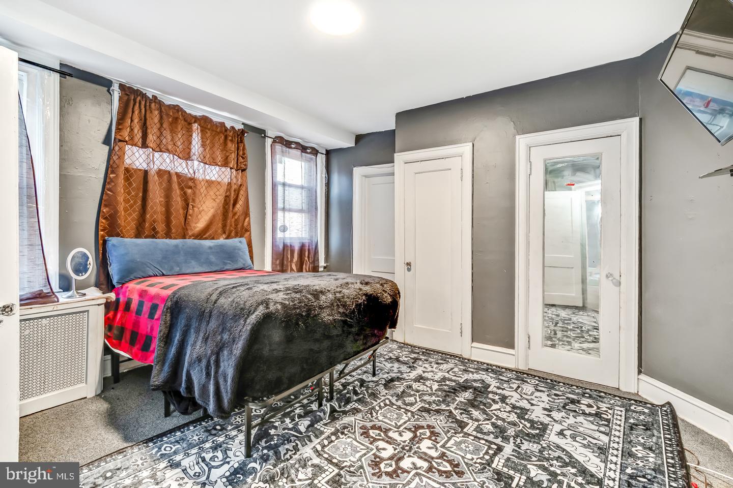 COBBS CREEK - Residential