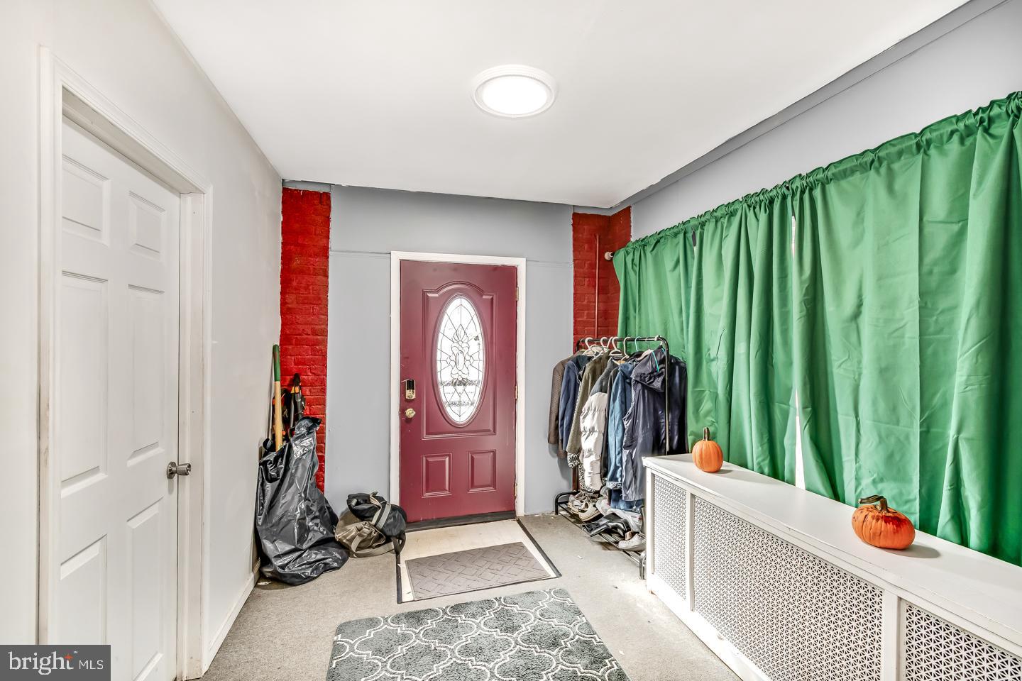 COBBS CREEK - Residential