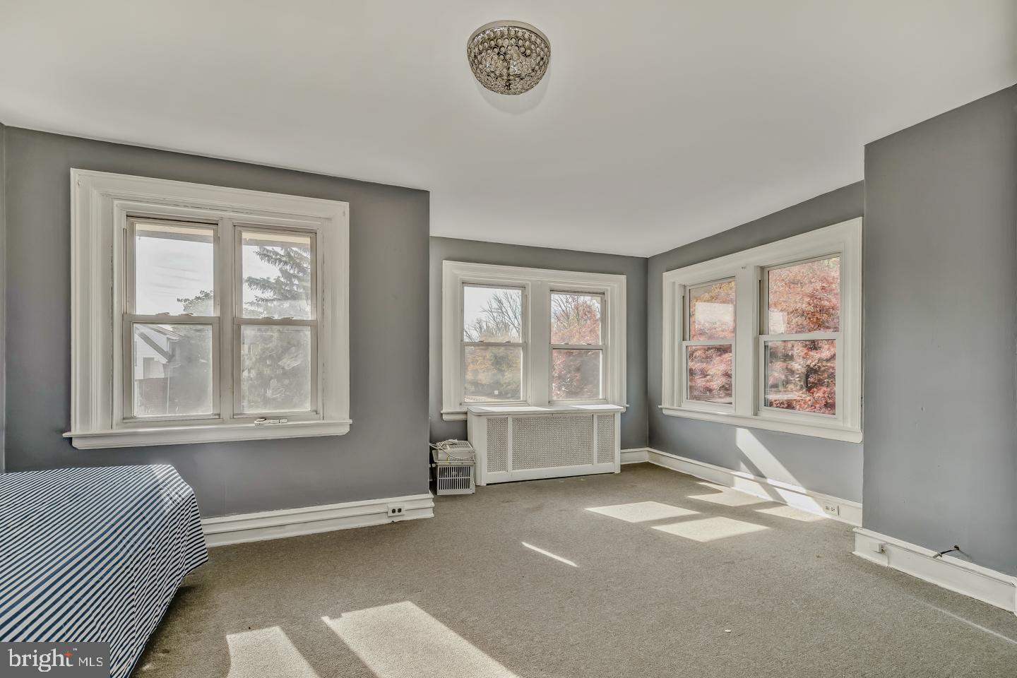 COBBS CREEK - Residential