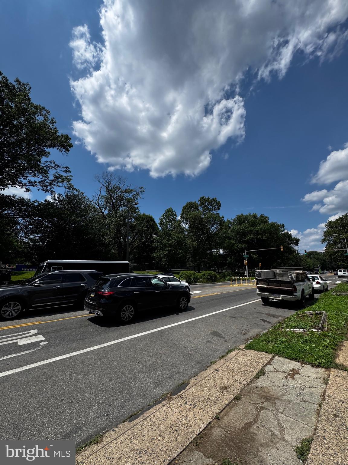 COBBS CREEK - Residential