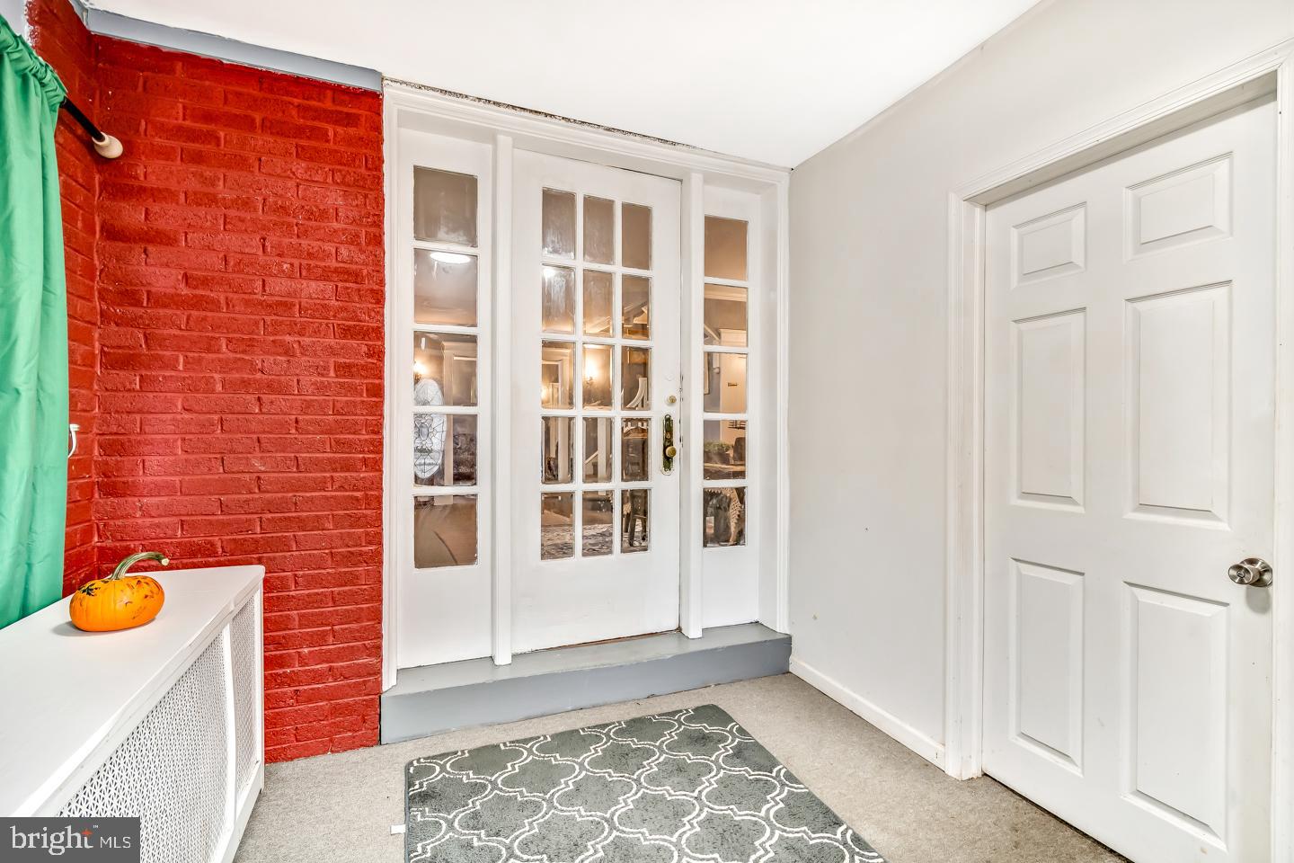 COBBS CREEK - Residential