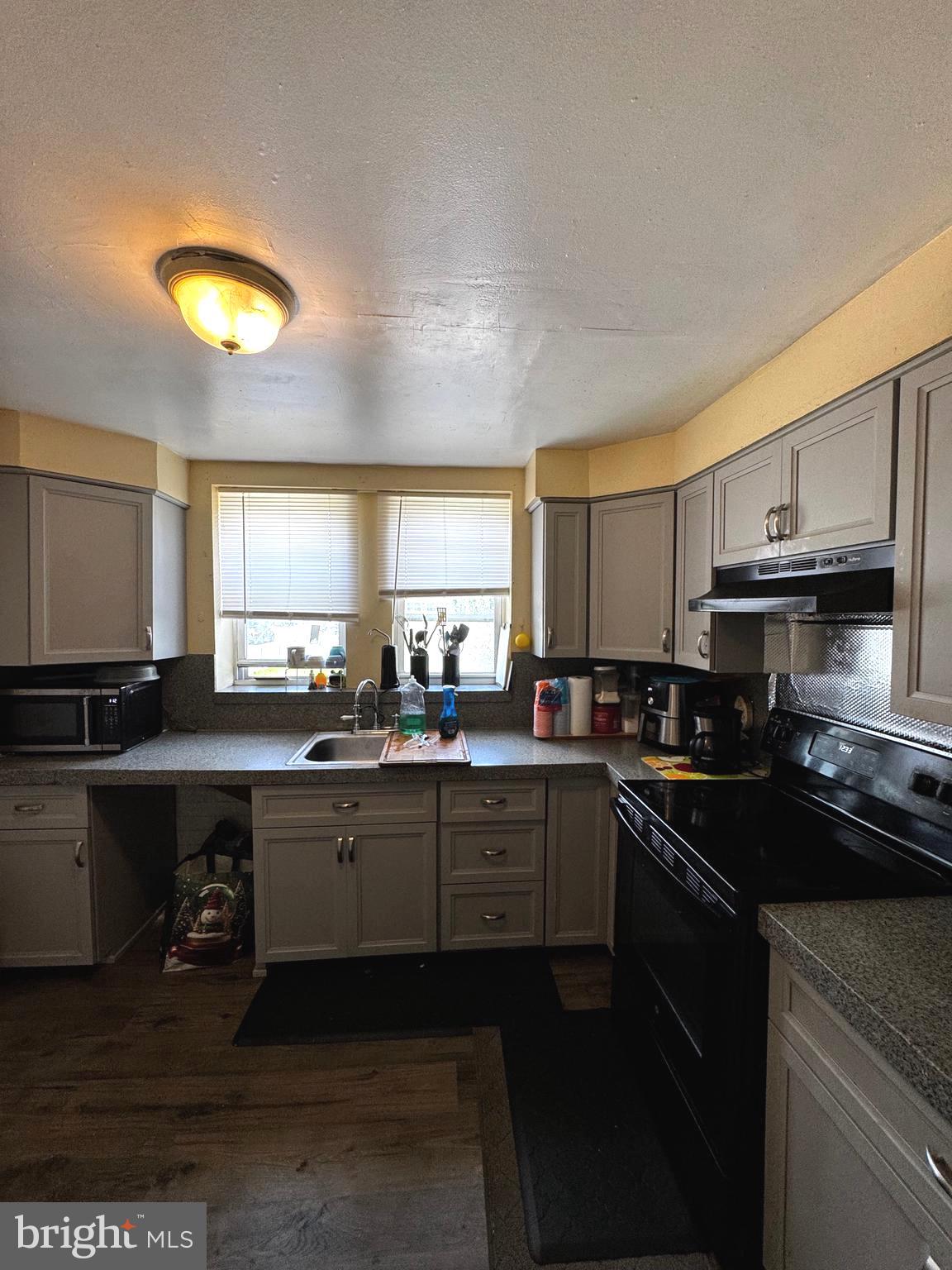 COBBS CREEK - Residential