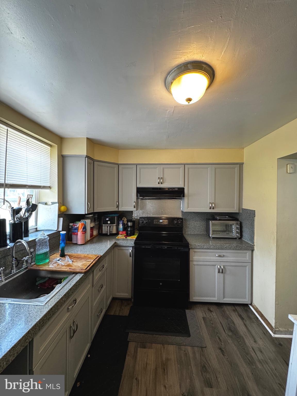 COBBS CREEK - Residential