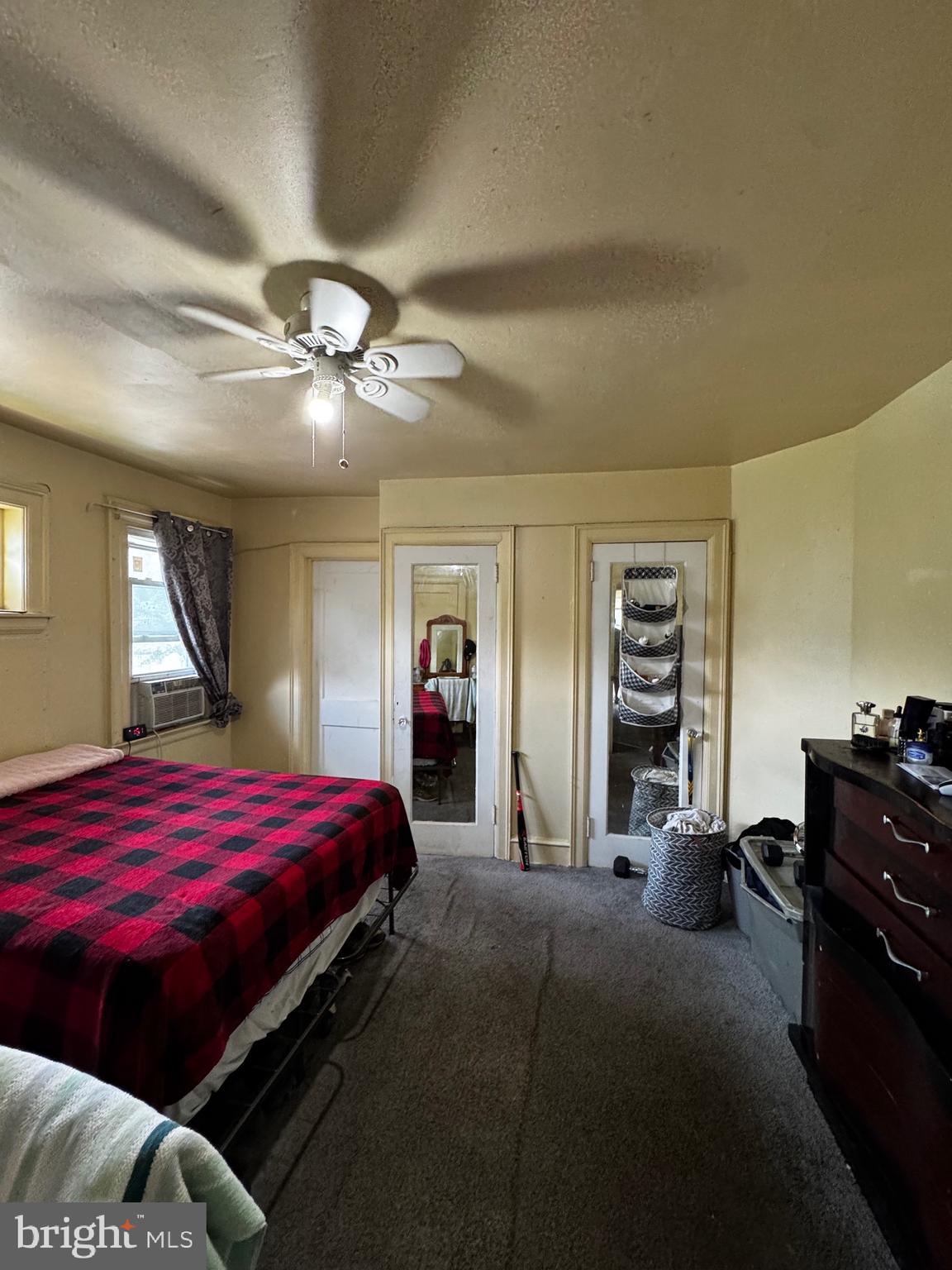 COBBS CREEK - Residential