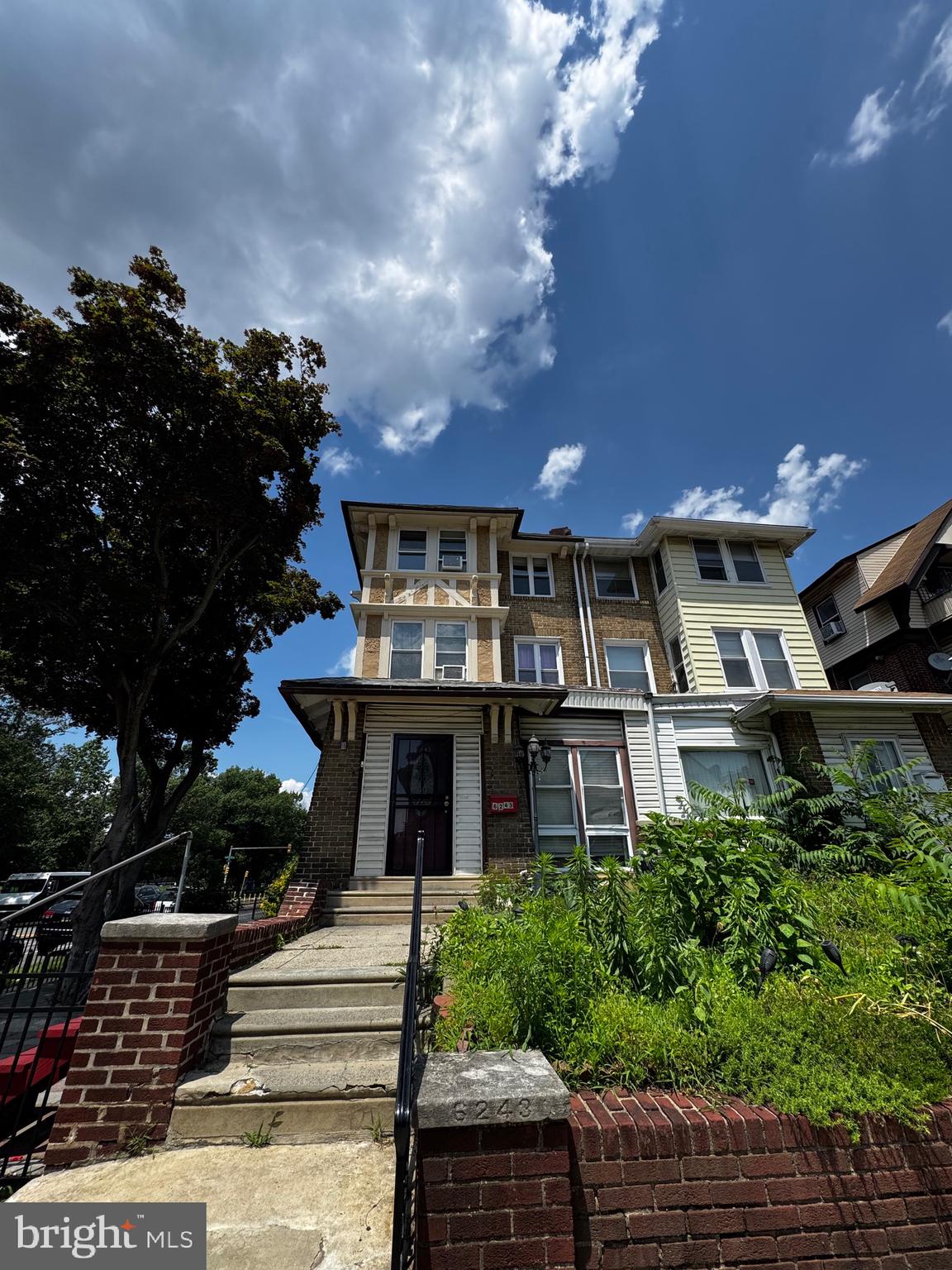 COBBS CREEK - Residential