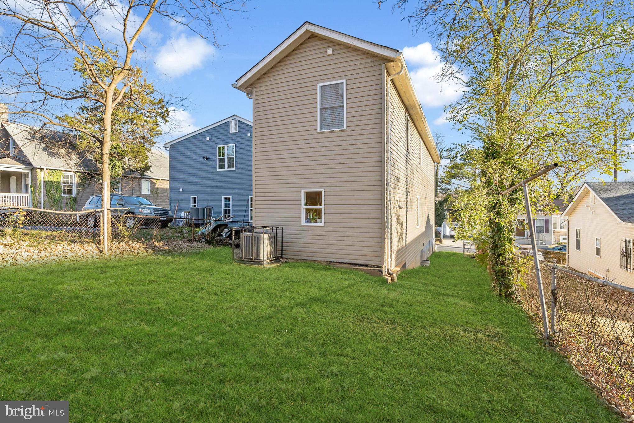 TOLSON HEIGHTS - Residential