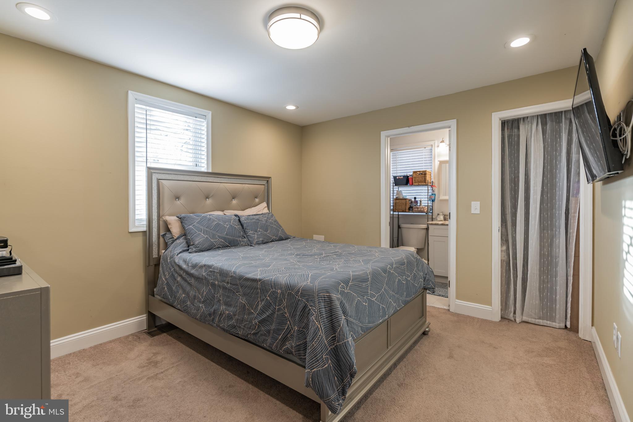 TOLSON HEIGHTS - Residential