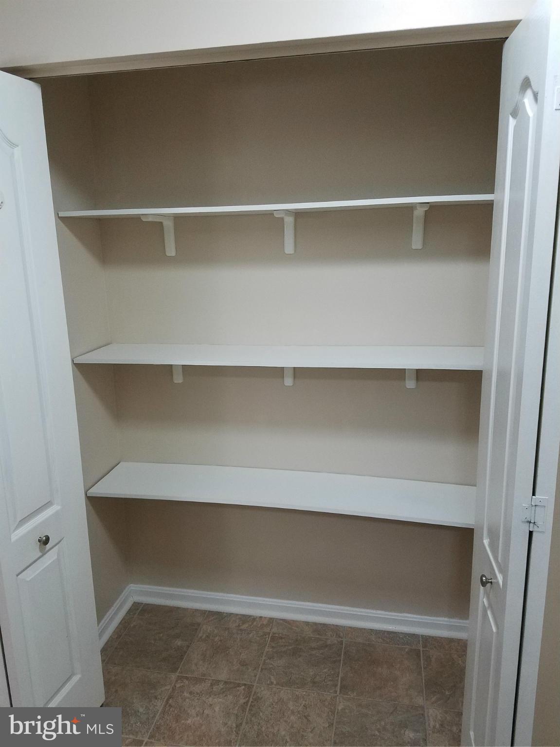 VILLAGE OF MONTGOMERY RUN - Residential