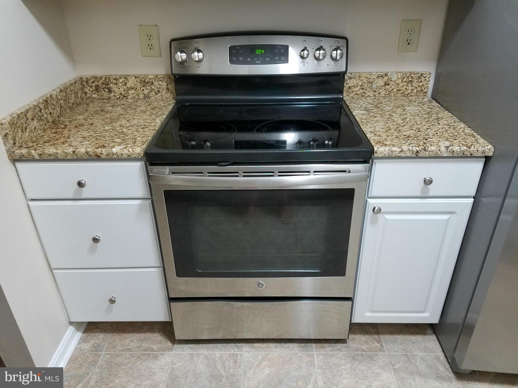 VILLAGE OF MONTGOMERY RUN - Residential