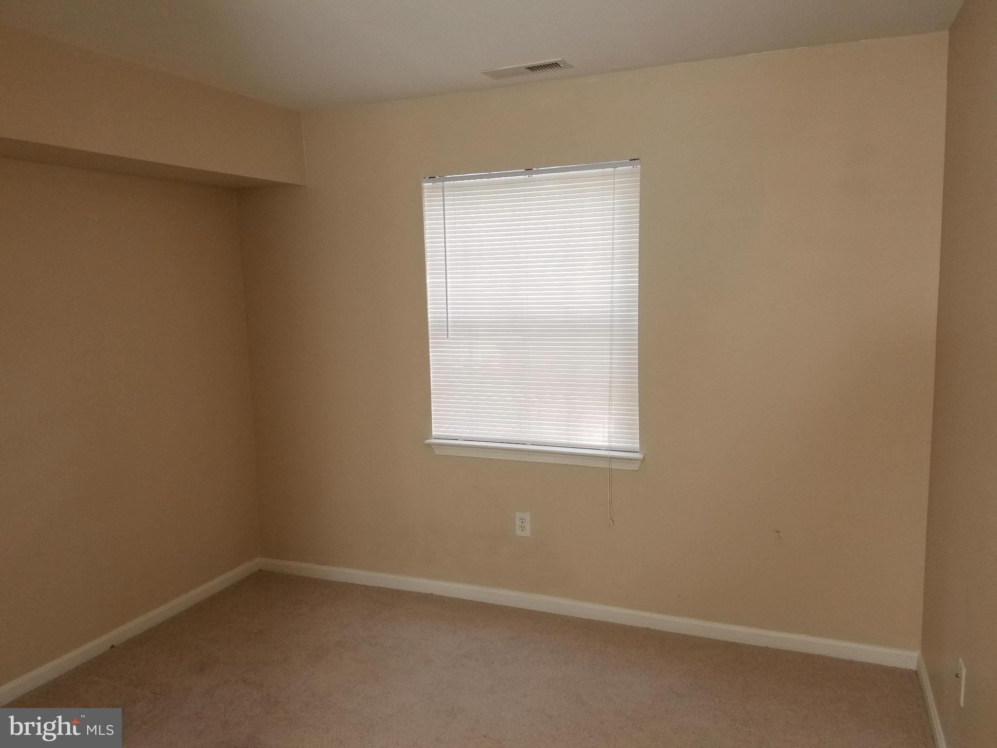 VILLAGE OF MONTGOMERY RUN - Residential