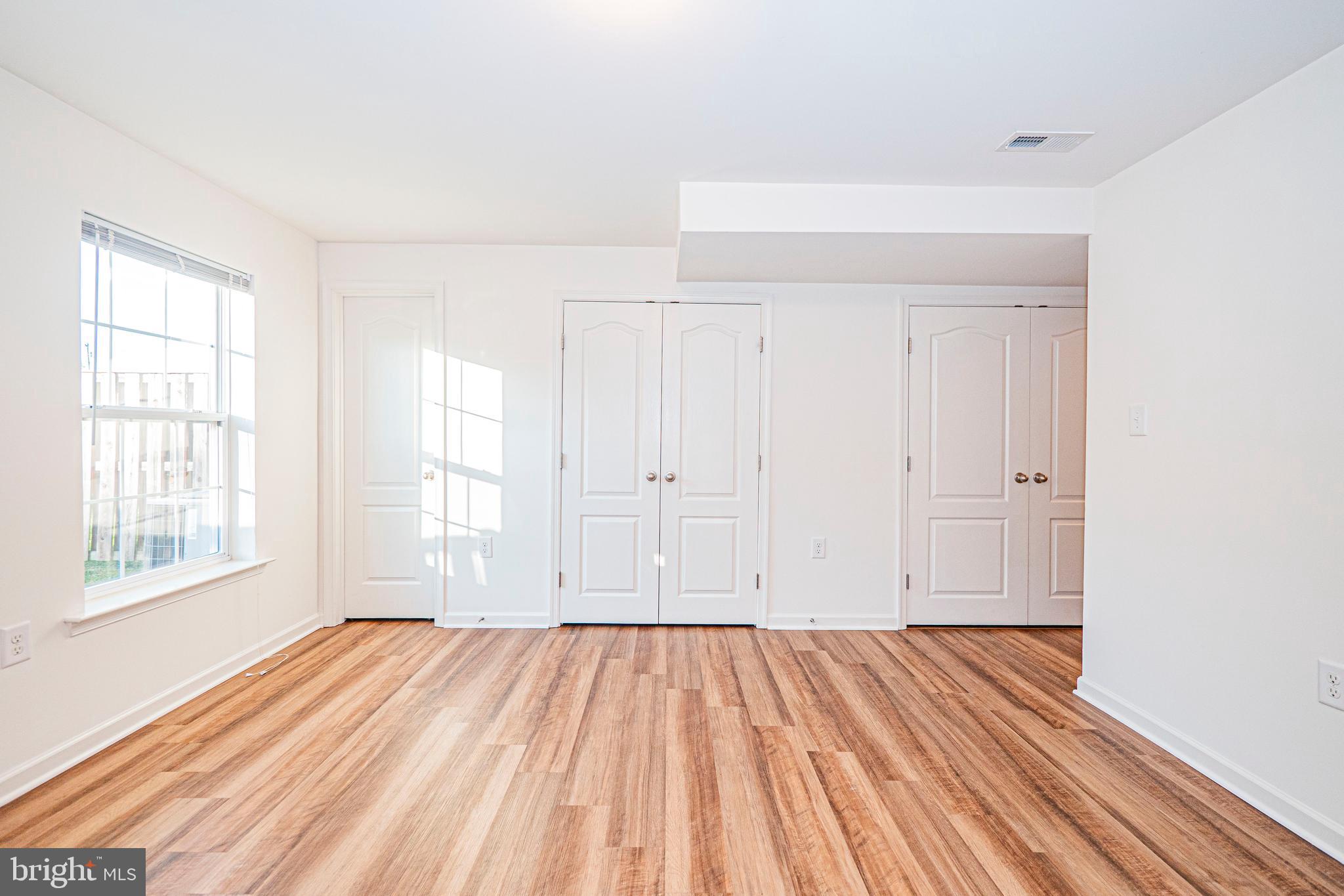 BOYDS CROSSING - Residential