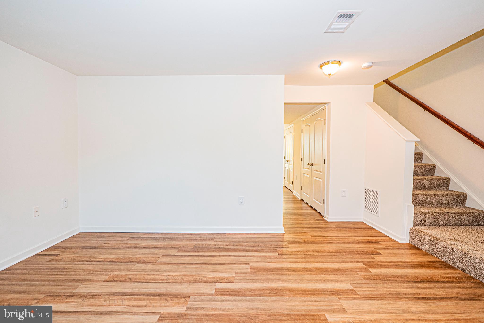 BOYDS CROSSING - Residential