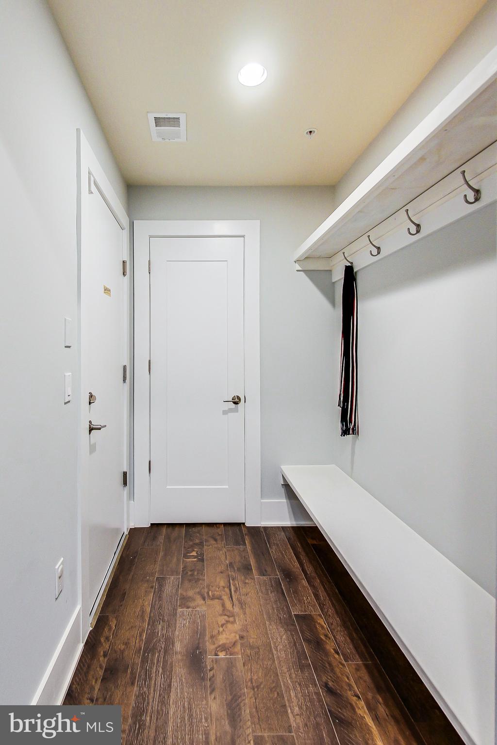 GROSVENOR HEIGHTS - Residential