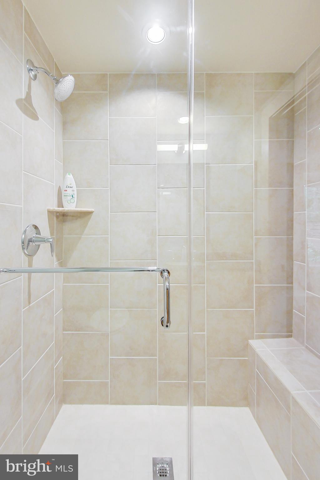 GROSVENOR HEIGHTS - Residential