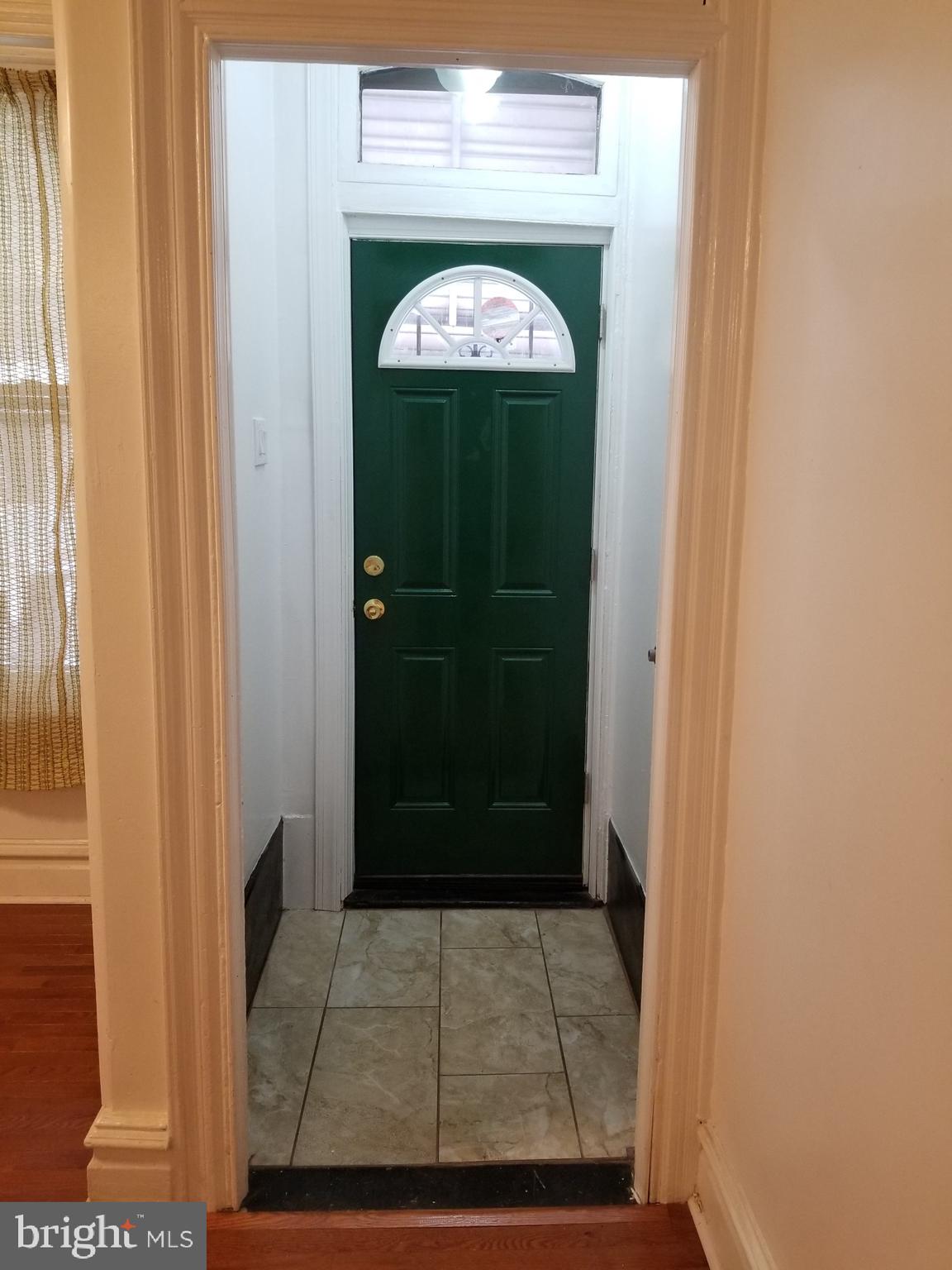 PHILADELPHIA (NORTHWEST) - Residential Lease