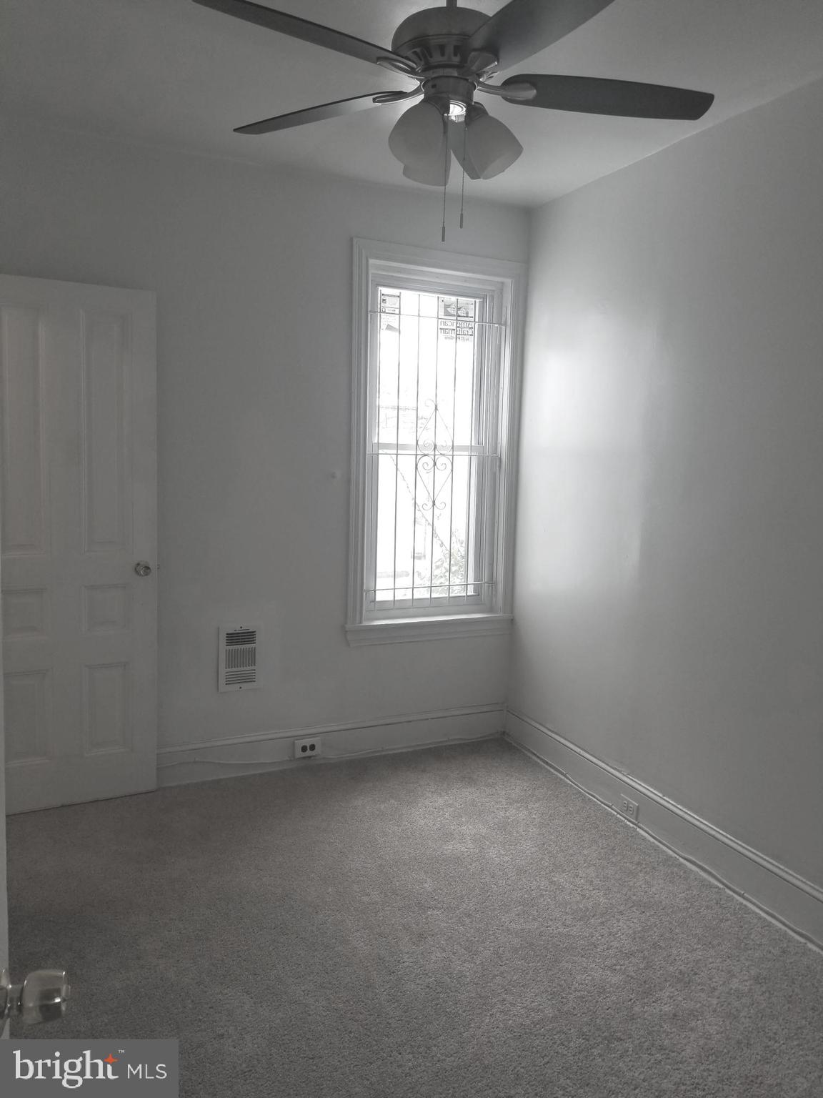 PHILADELPHIA (NORTHWEST) - Residential Lease