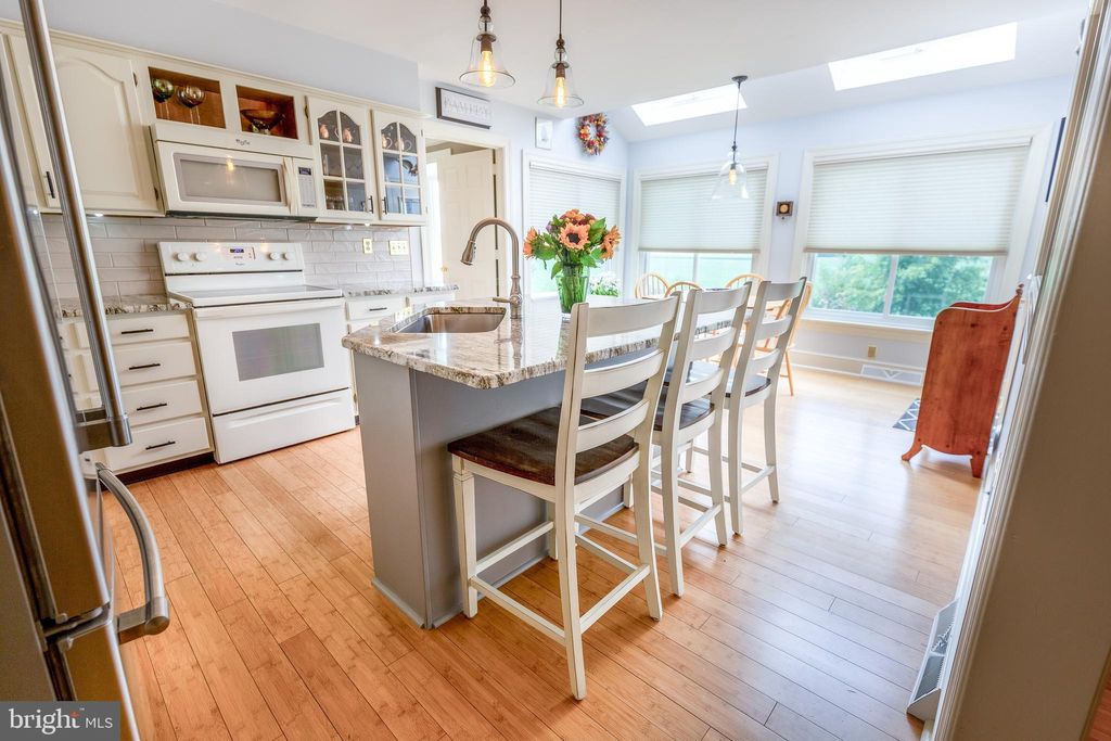 Photo of 176 NORTHRIDGE DR, LANDISVILLE, PA 17538 (MLS # PALA2038882)