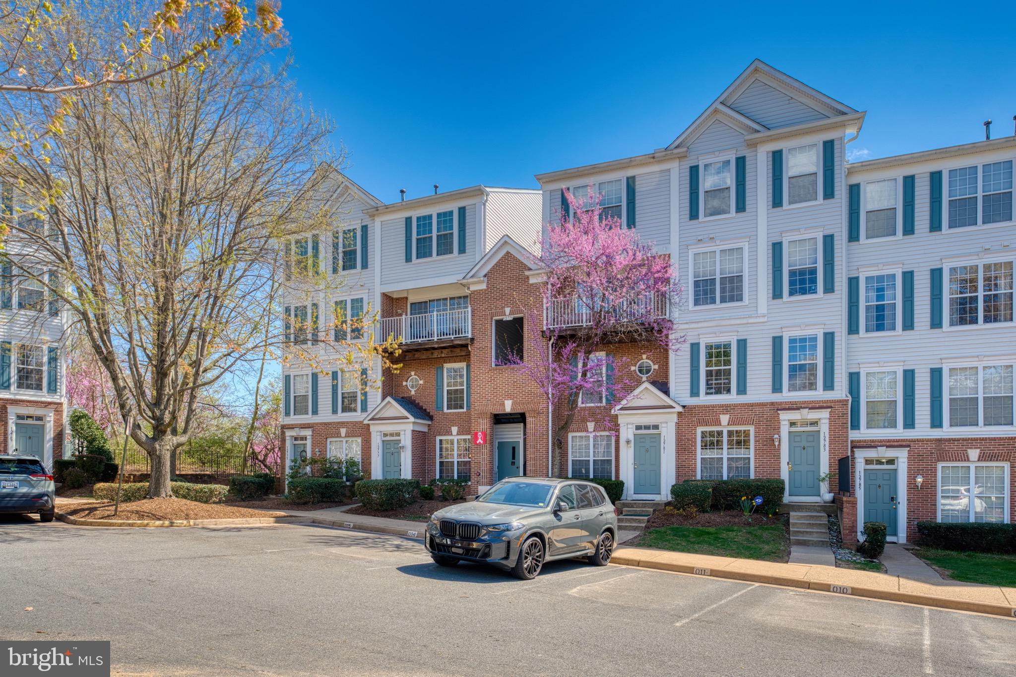 FAIR LAKES CONDO - Residential Lease