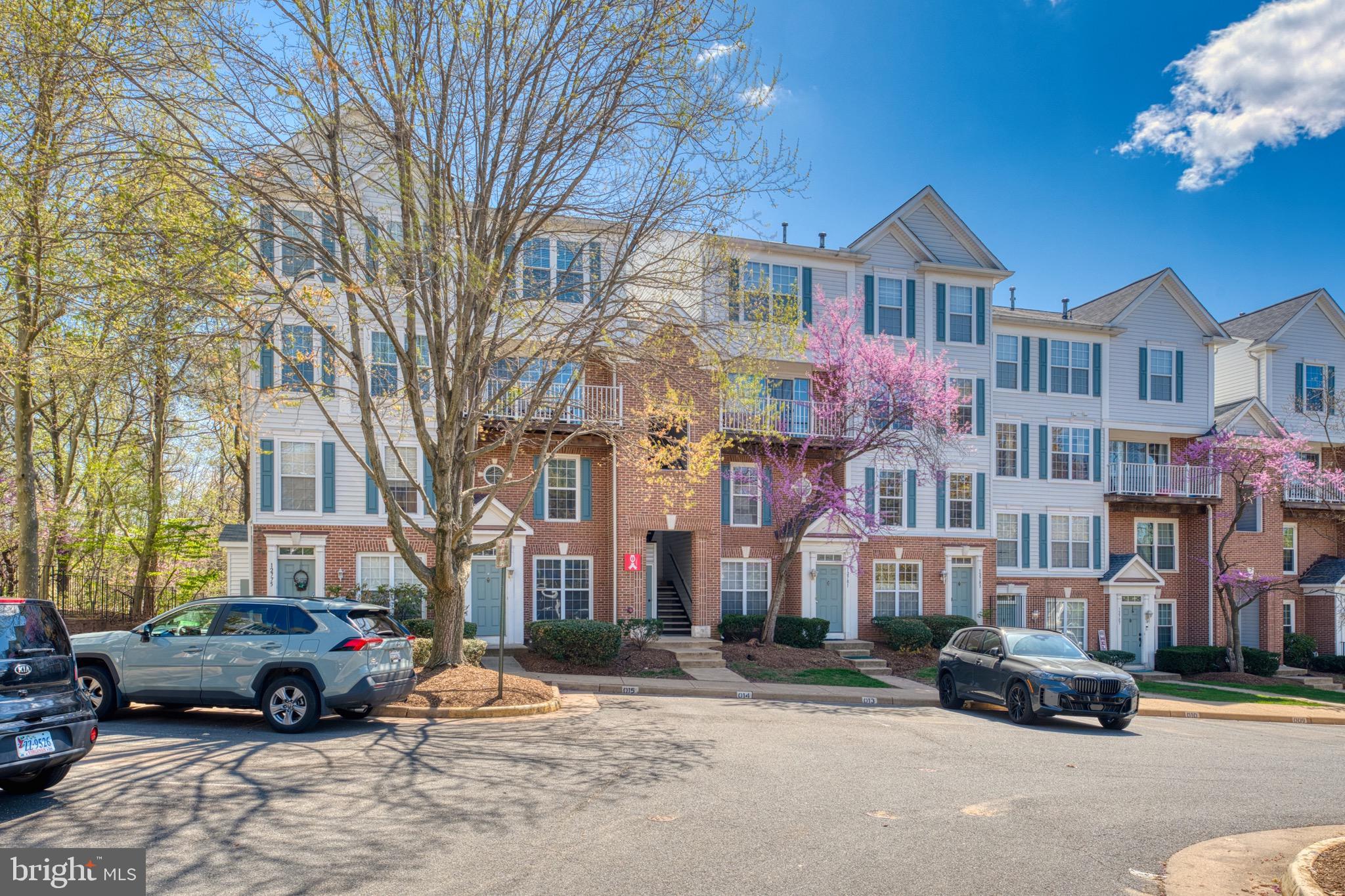 FAIR LAKES CONDO - Residential Lease