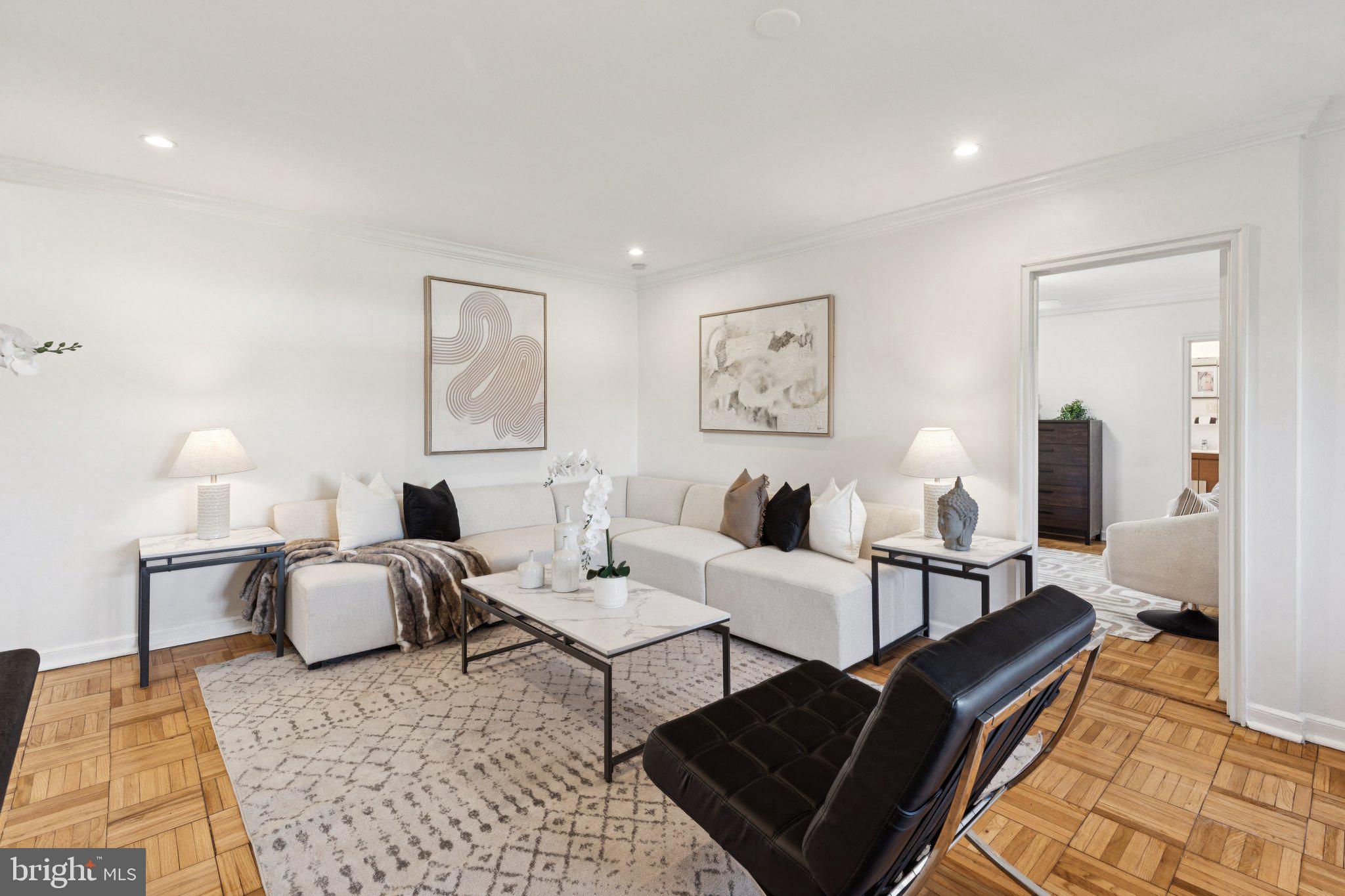 346 E LANCASTER AVENUE 309