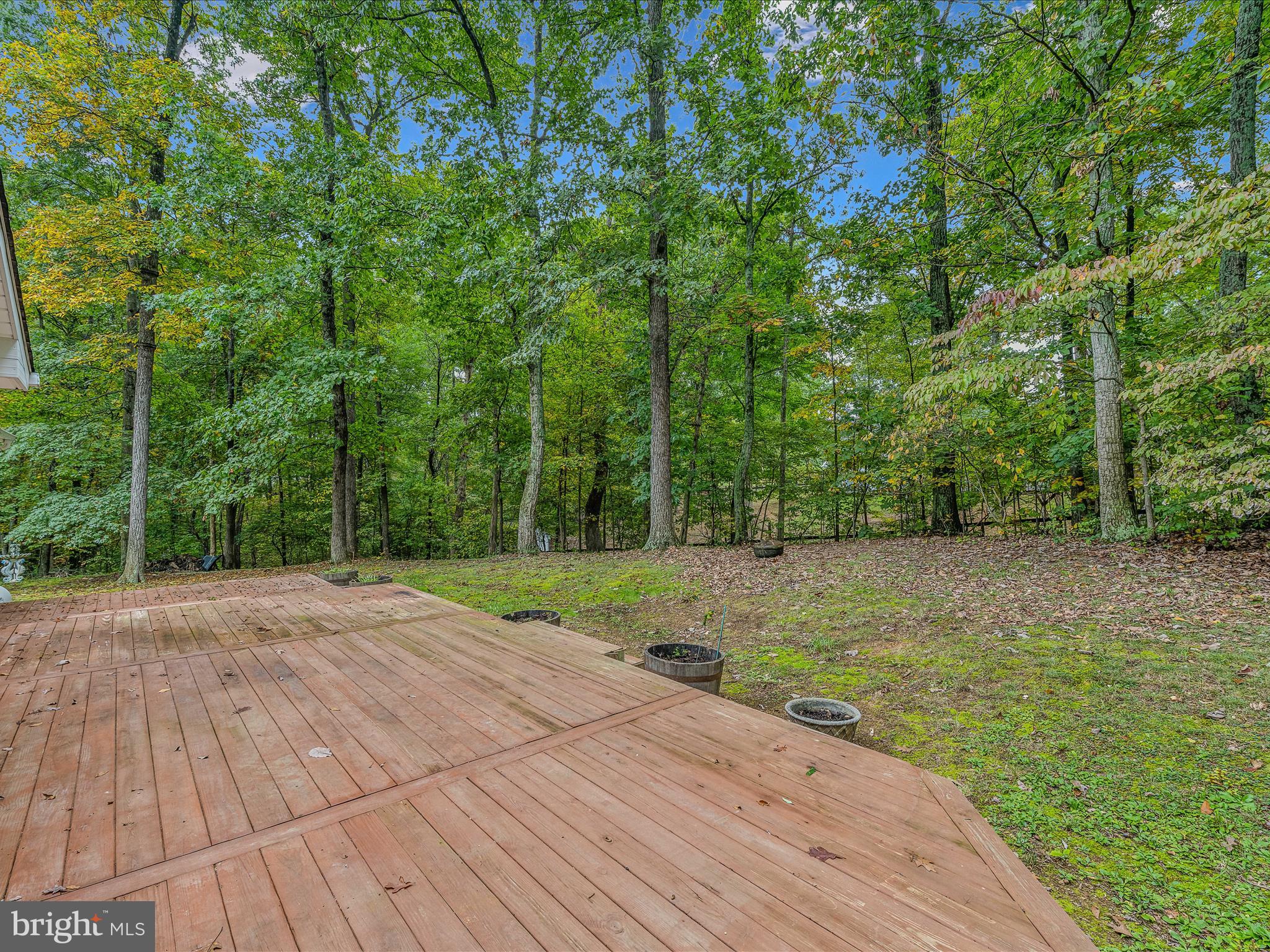 FOXCREST MANOR - Residential