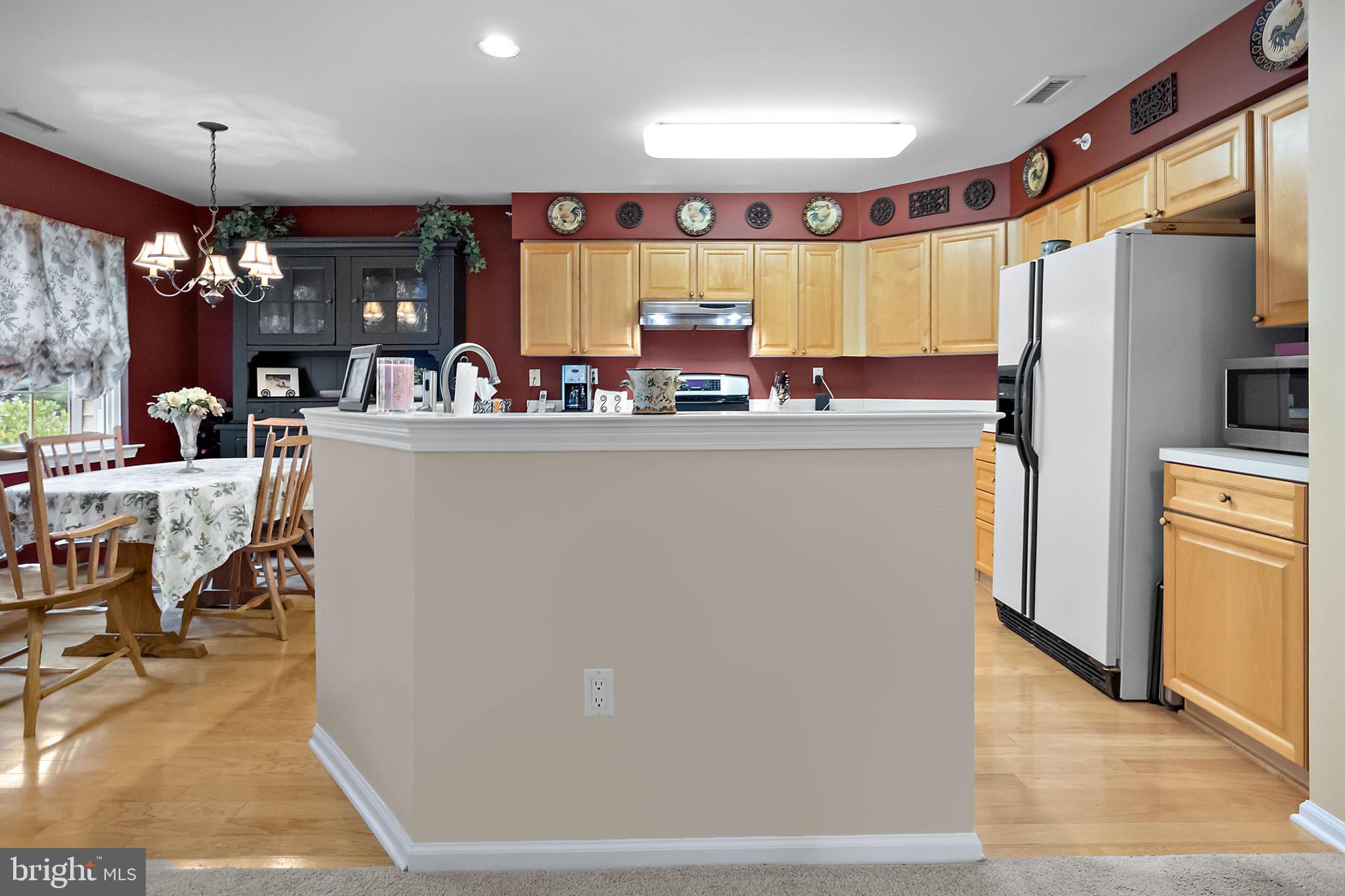 COUNTRY CROSSING - Residential