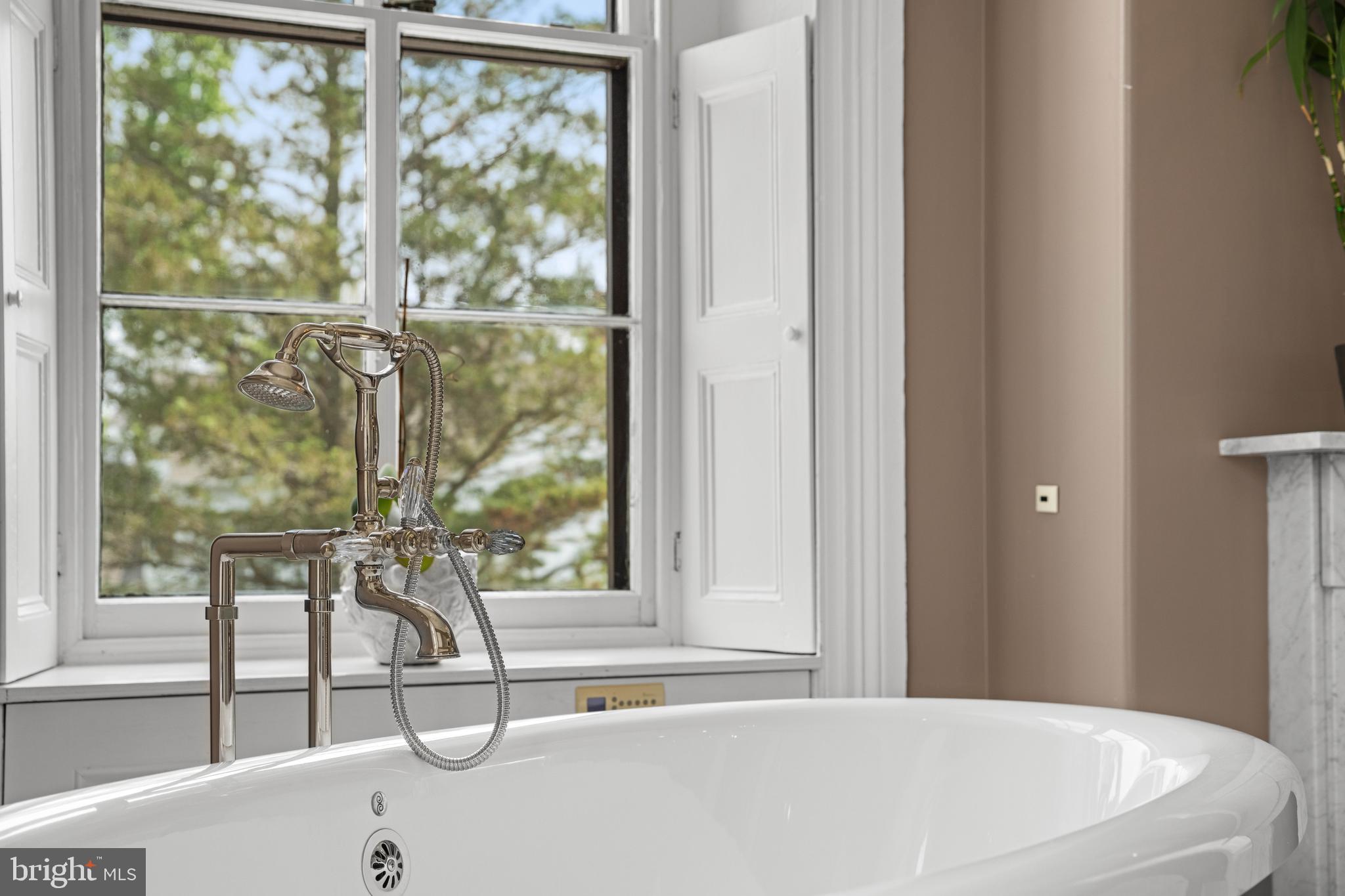 BLUE BELL - Residential
