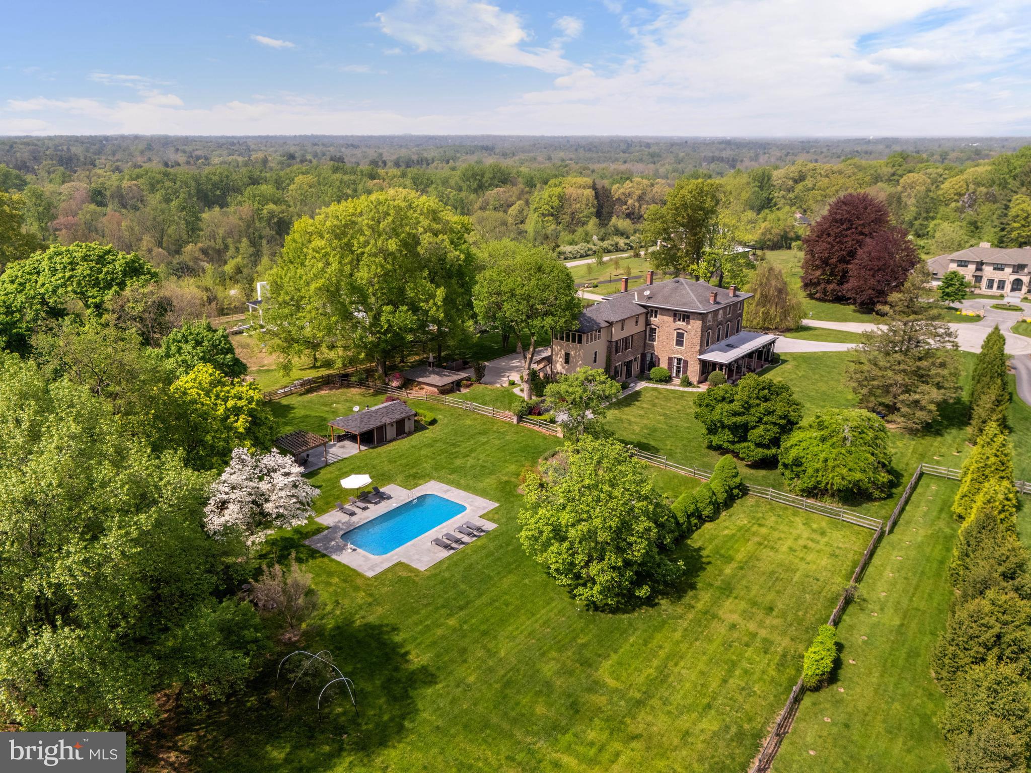 BLUE BELL - Residential