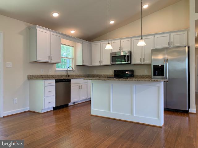 DABNEY WOODS - Residential Lease