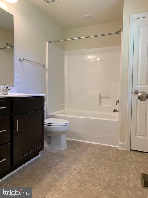 DABNEY WOODS - Residential Lease