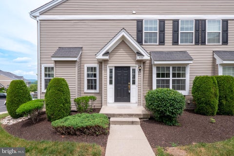 Townhouse For Rent - 4165 Bunker Hill Dr N Dr<br/> Lehigh County, COOPERSBURG, PA 18036