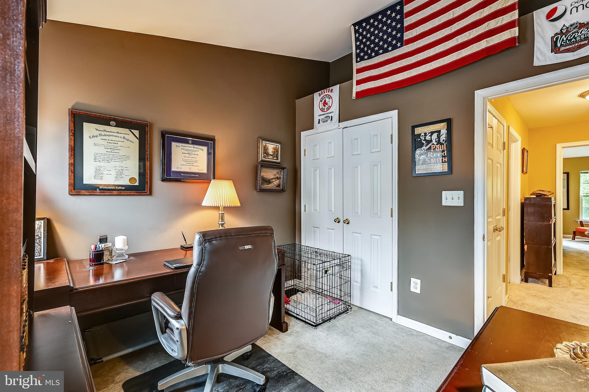 THE HIDEAWAY AT OLD ADMIRAL - Residential