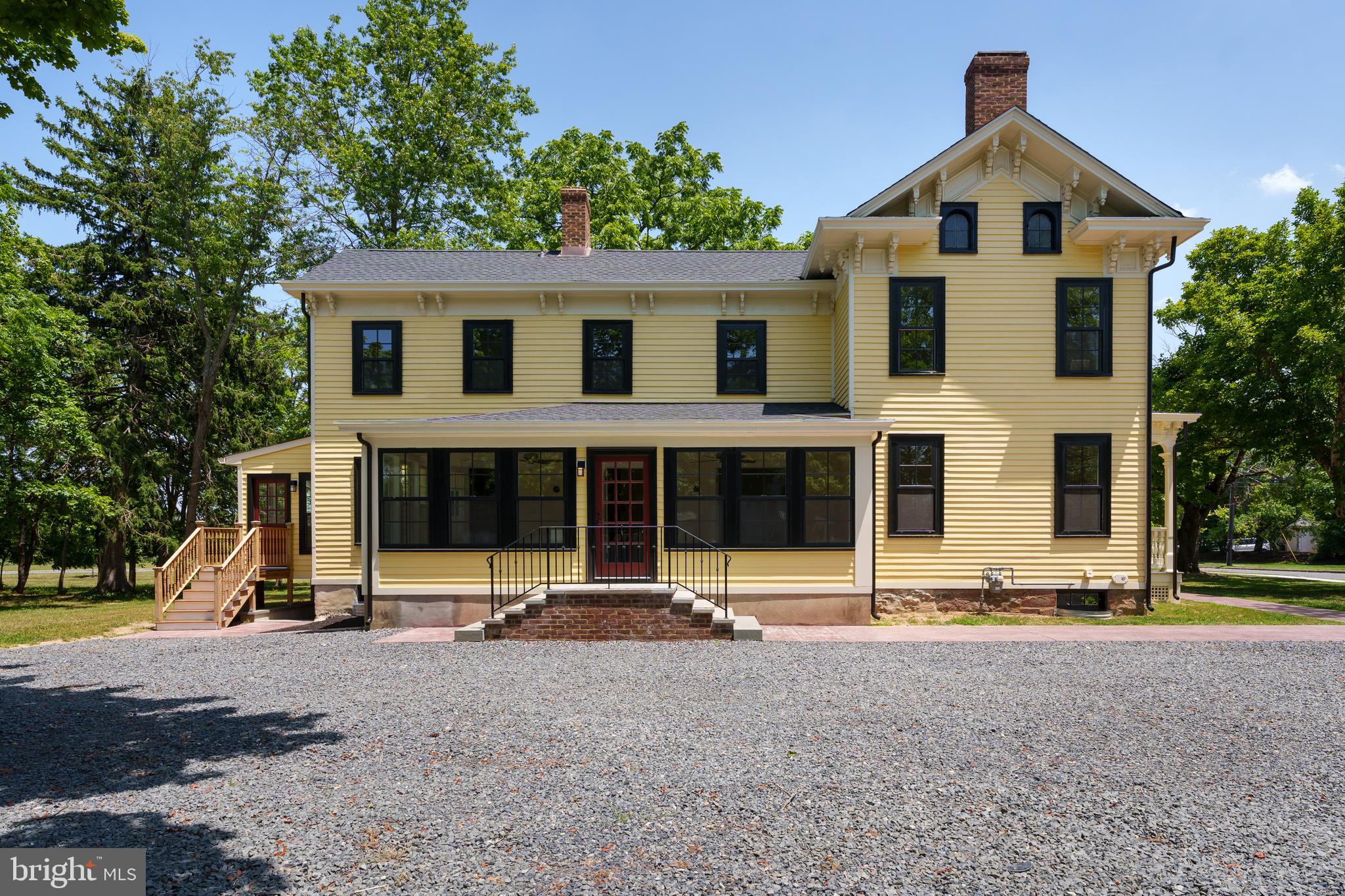 784 RIDGE ROAD