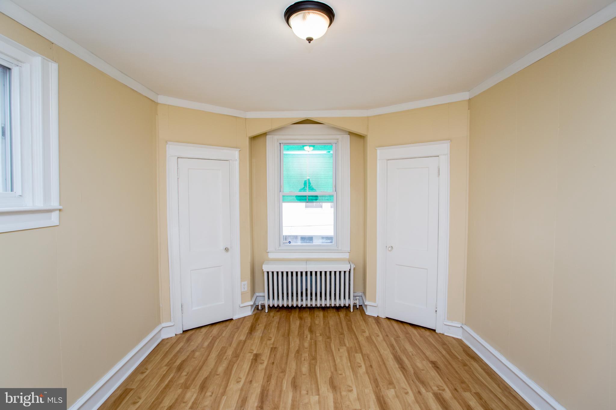 WEST OAK LANE - Residential Income