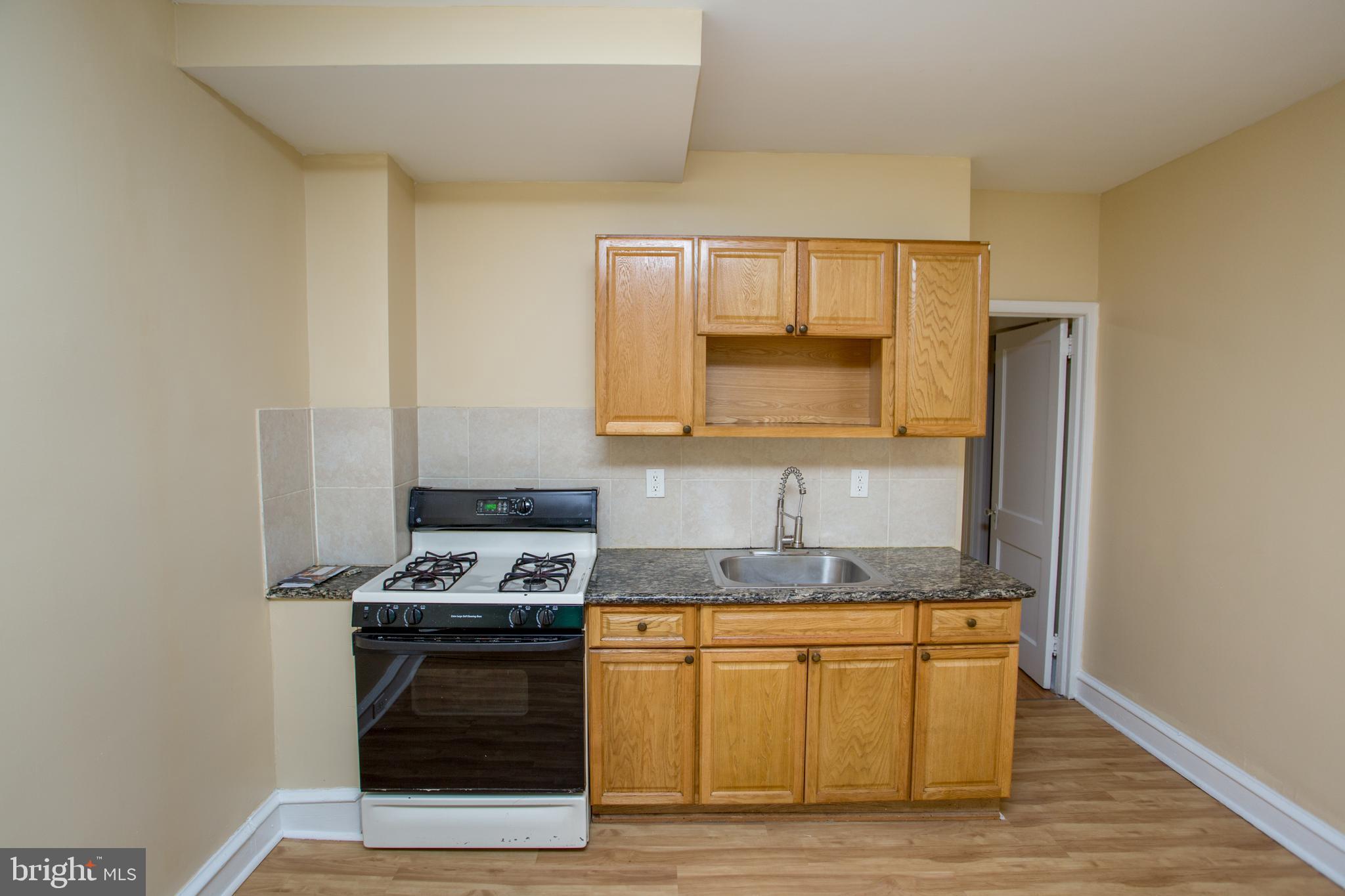 WEST OAK LANE - Residential Income