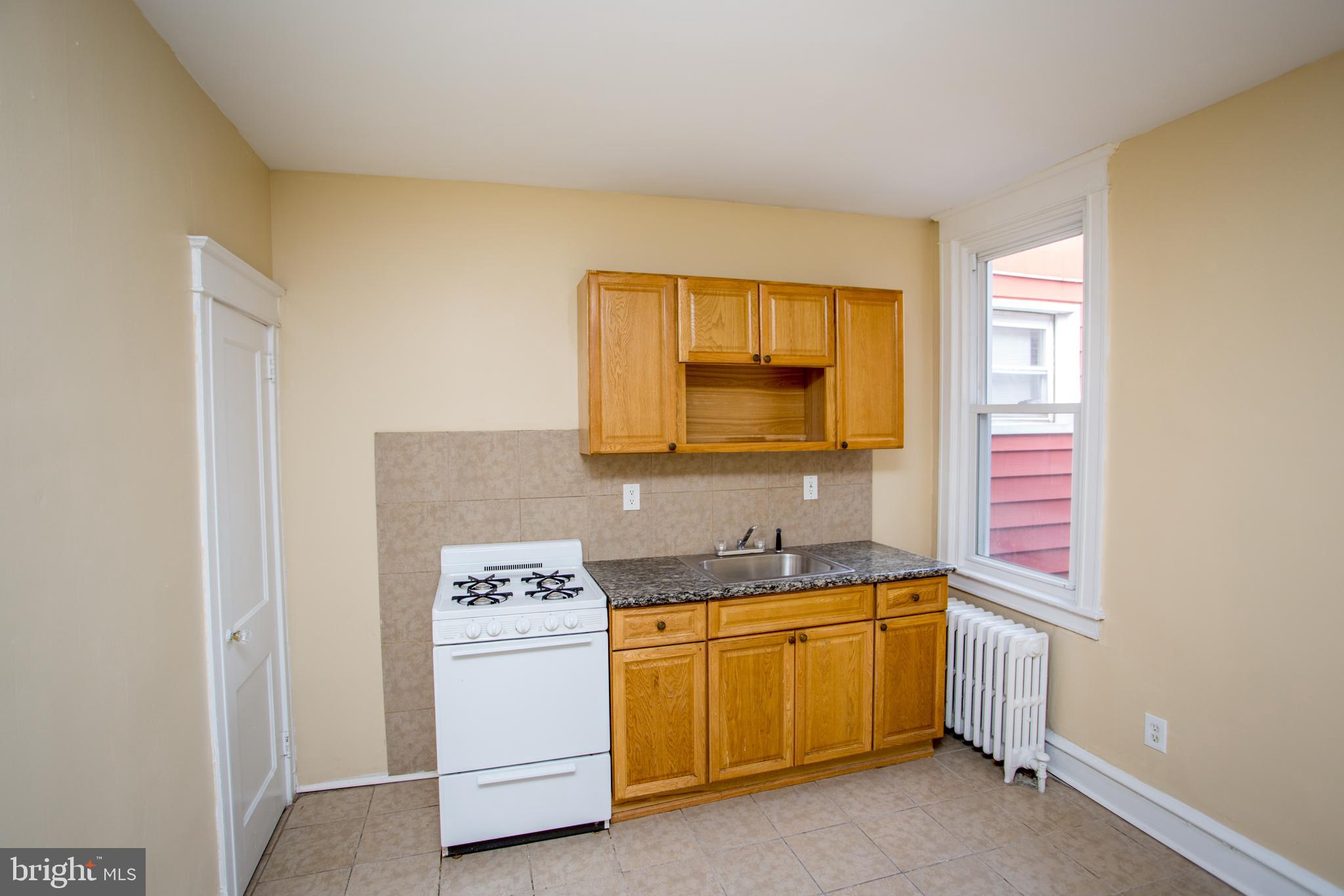 WEST OAK LANE - Residential Income