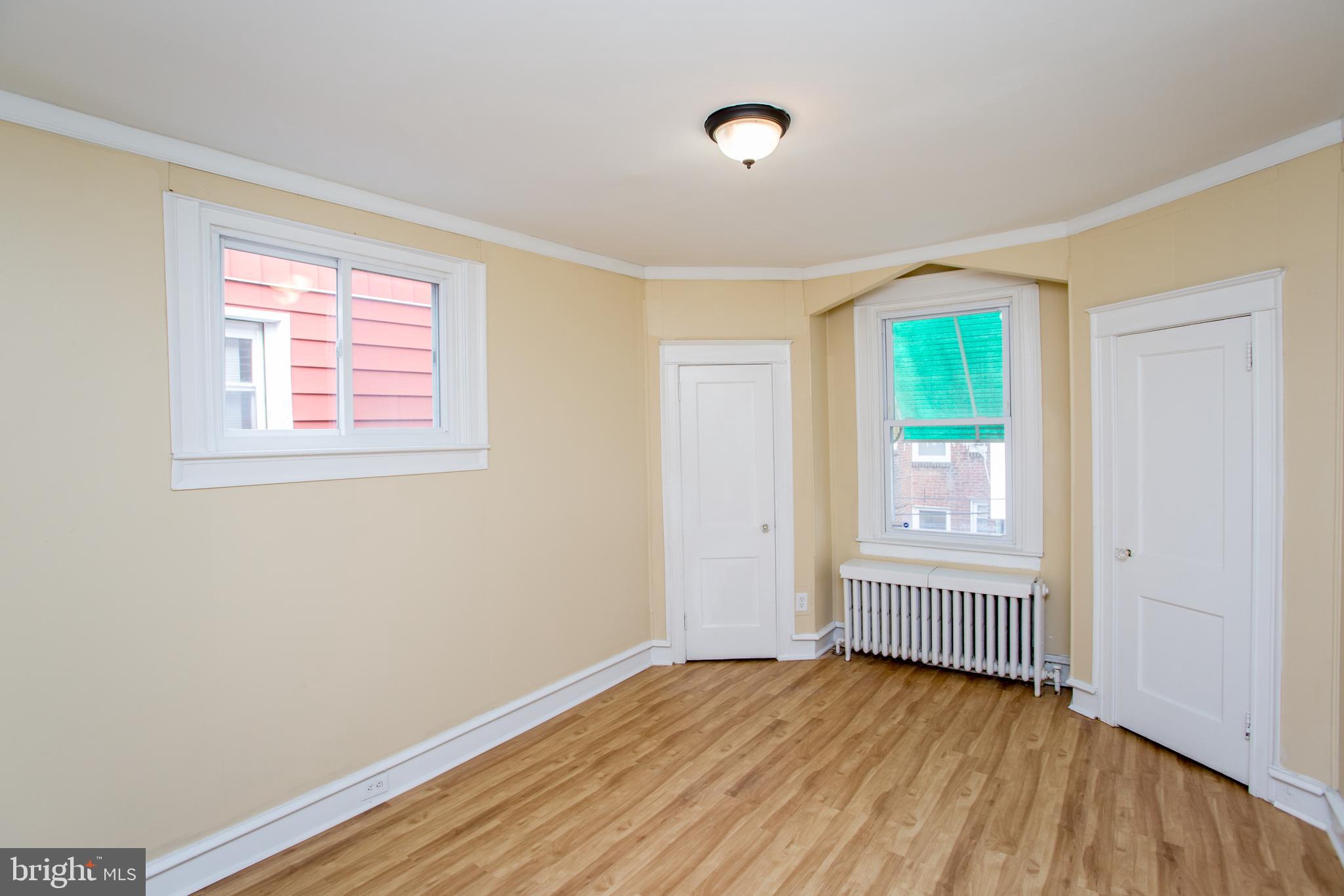 WEST OAK LANE - Residential Income