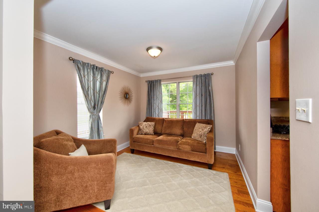 OAKS OF HARFORD - Residential