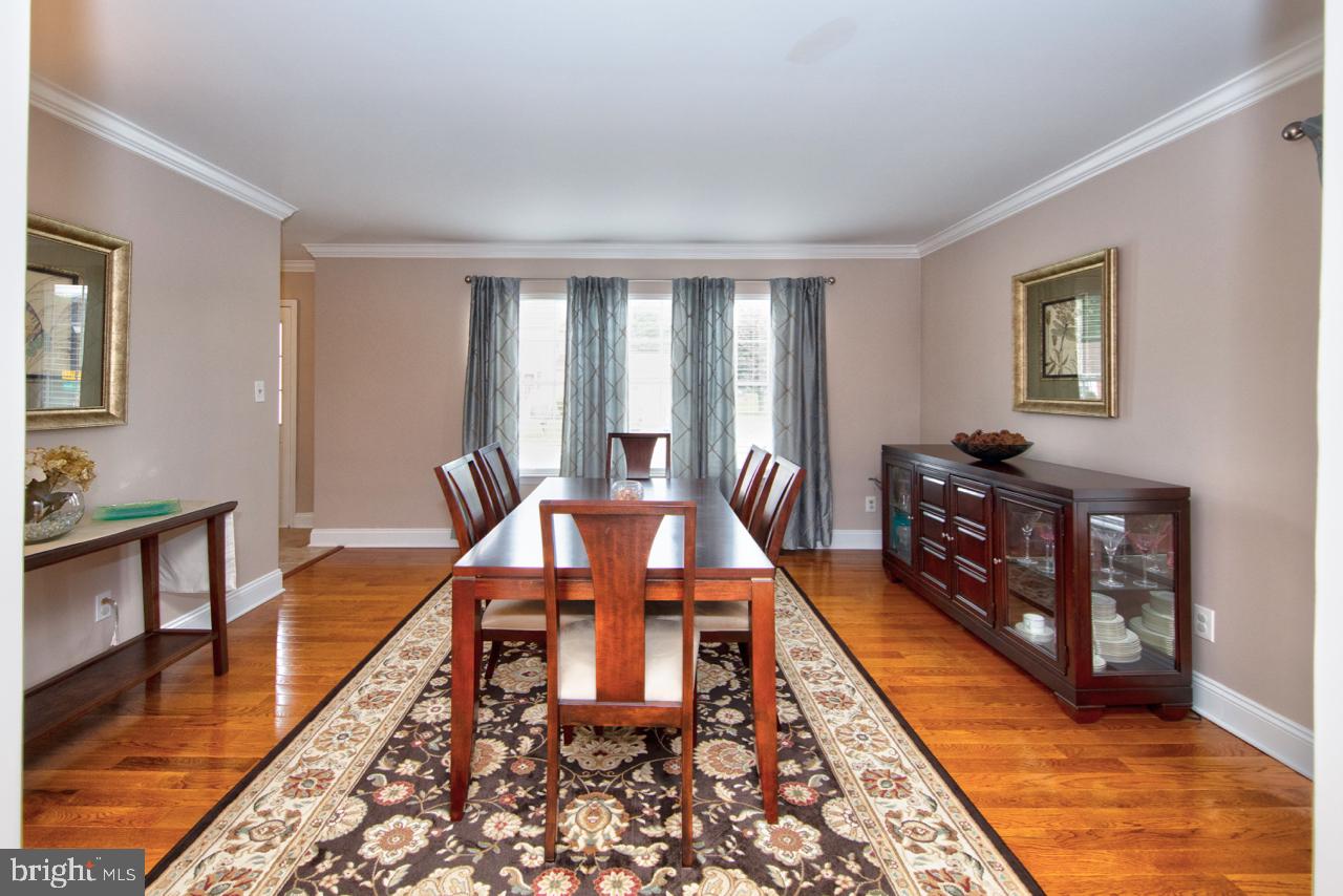 OAKS OF HARFORD - Residential